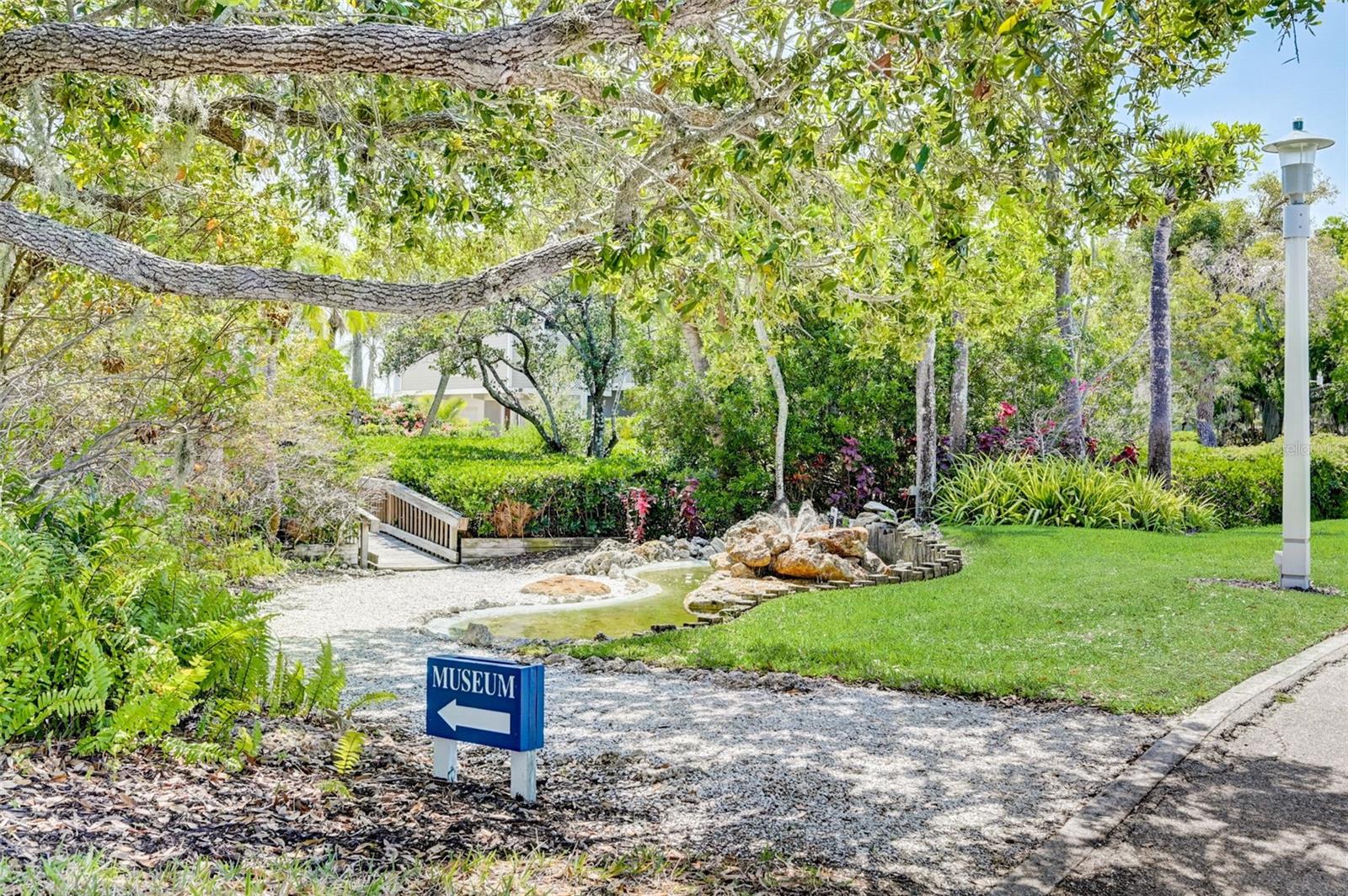 123 TIDY ISLAND BLVD, BRADENTON, FL, 34210