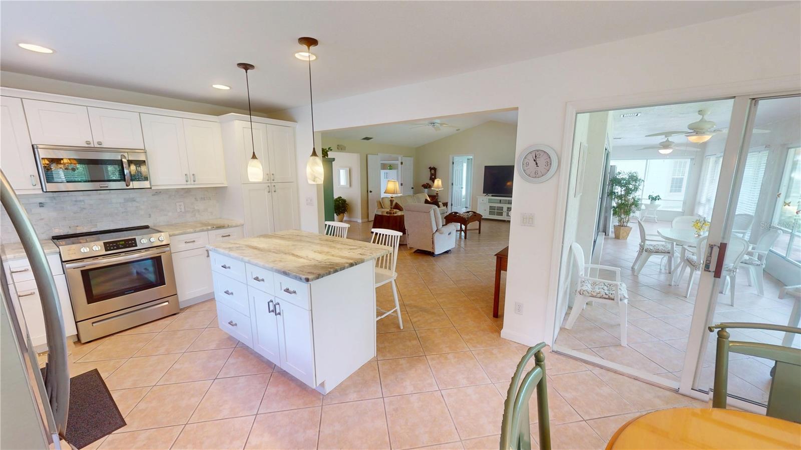 399 BLUE SPRINGS CT #203, ENGLEWOOD, FL, 34223