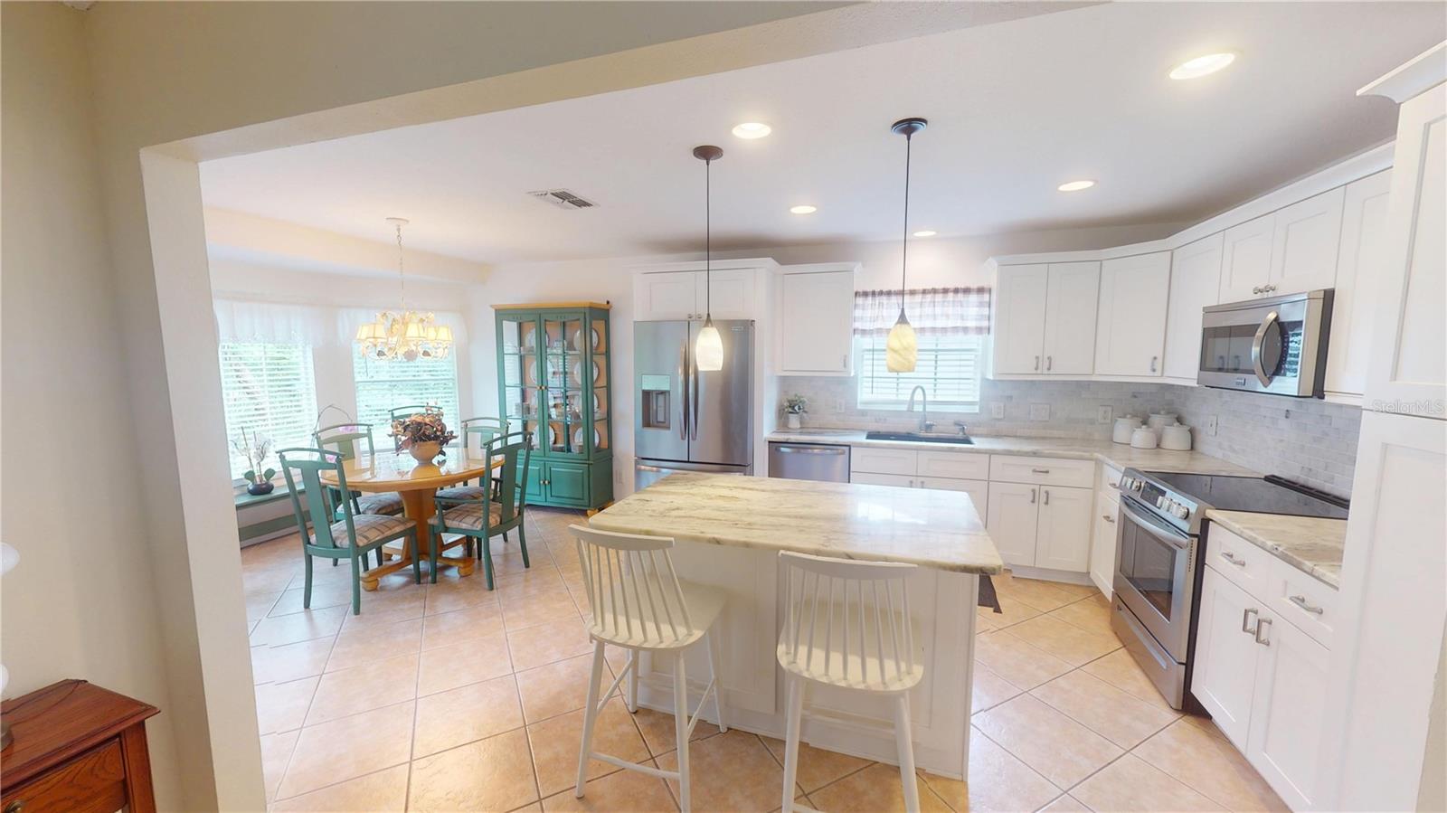 399 BLUE SPRINGS CT #203, ENGLEWOOD, FL, 34223