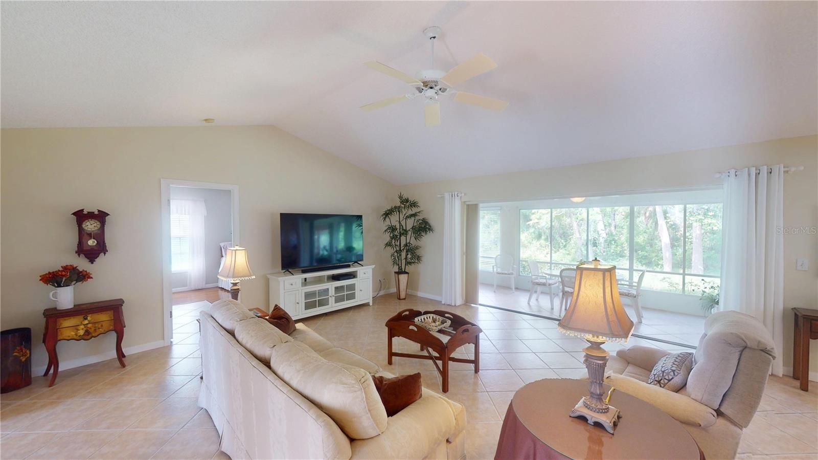 399 BLUE SPRINGS CT #203, ENGLEWOOD, FL, 34223