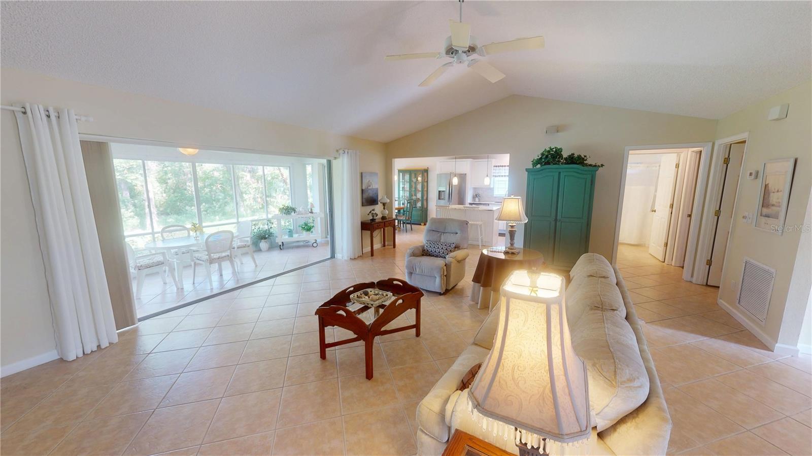 399 BLUE SPRINGS CT #203, ENGLEWOOD, FL, 34223