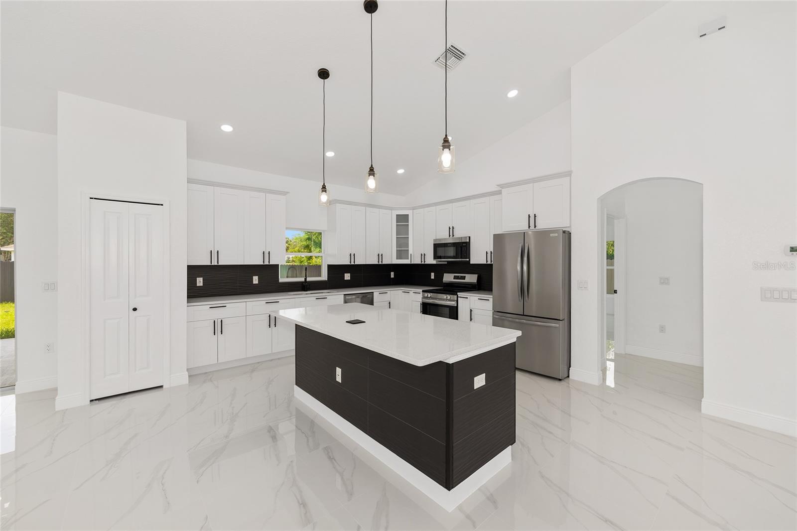 8456 SE 164TH PL, SUMMERFIELD, FL, 34491