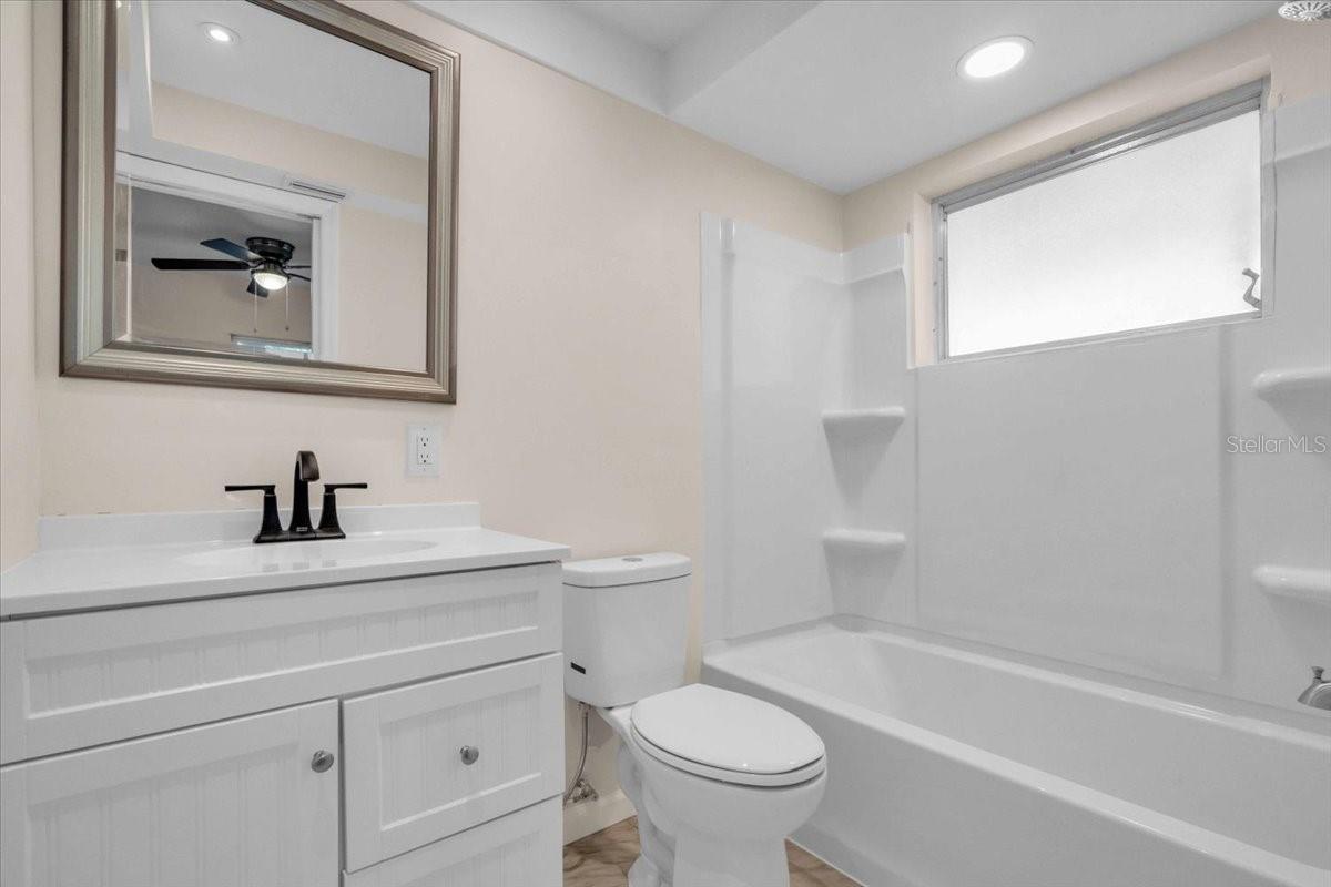 5136 68TH ST N, ST PETERSBURG, FL, 33709