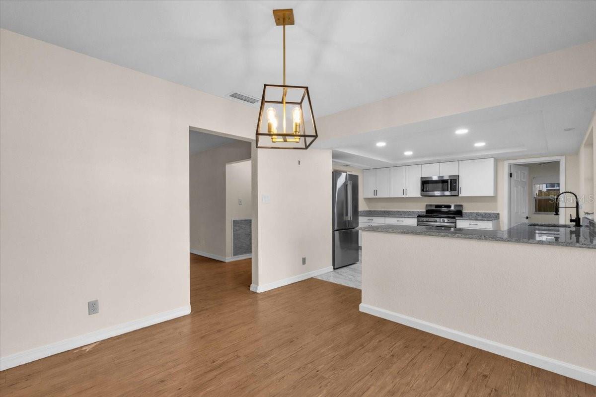 5136 68TH ST N, ST PETERSBURG, FL, 33709