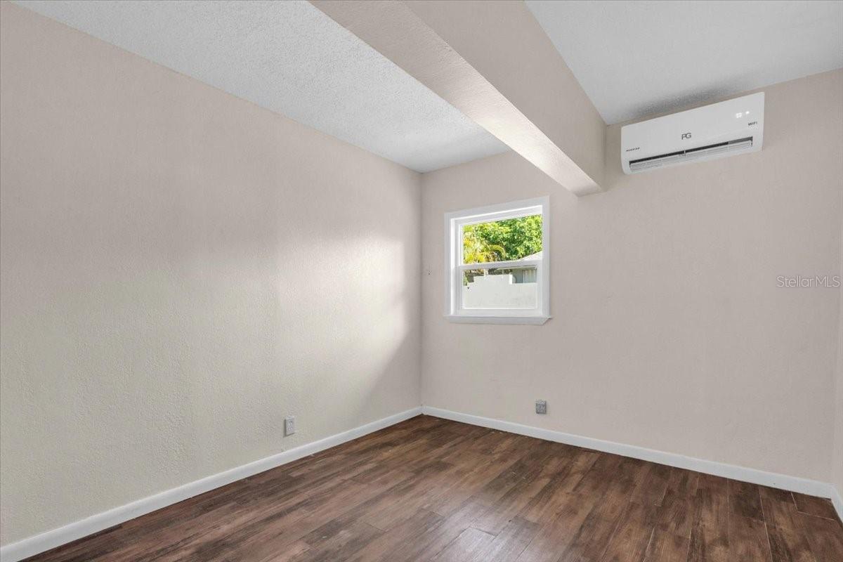 5136 68TH ST N, ST PETERSBURG, FL, 33709