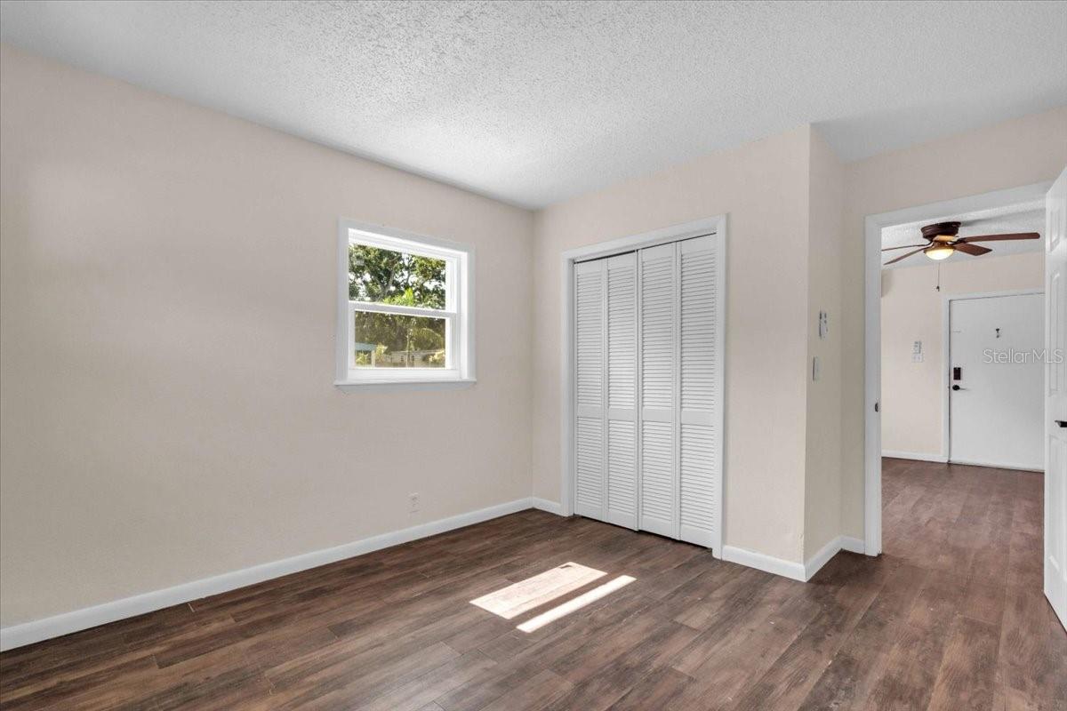 5136 68TH ST N, ST PETERSBURG, FL, 33709