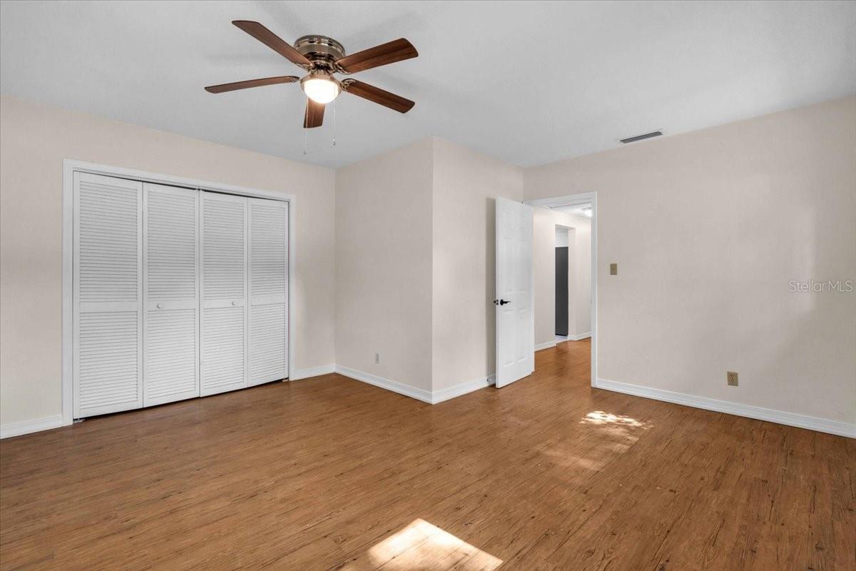 5136 68TH ST N, ST PETERSBURG, FL, 33709