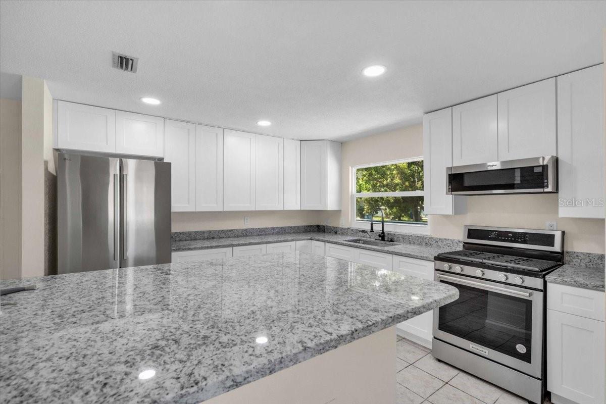 5136 68TH ST N, ST PETERSBURG, FL, 33709