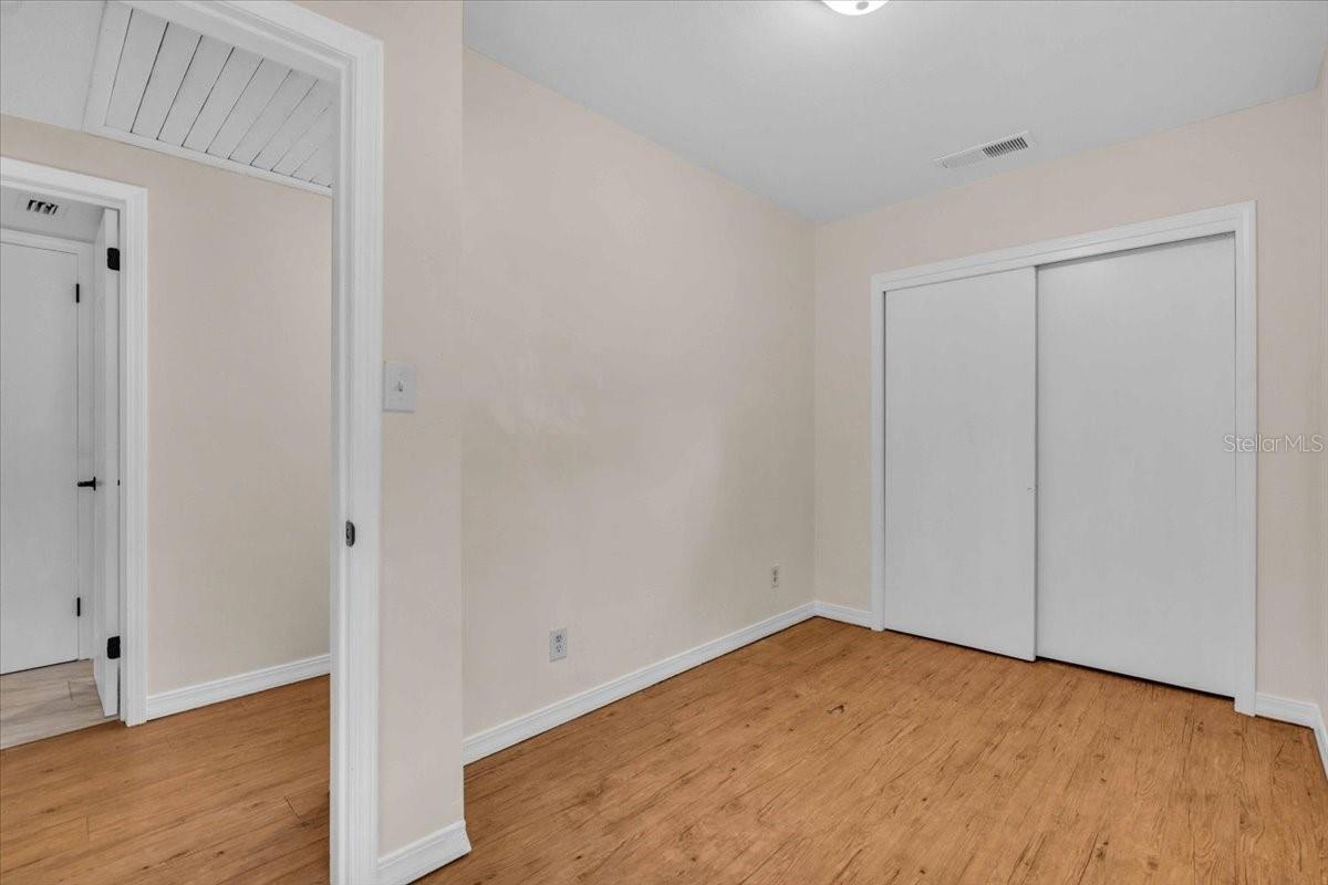 5136 68TH ST N, ST PETERSBURG, FL, 33709