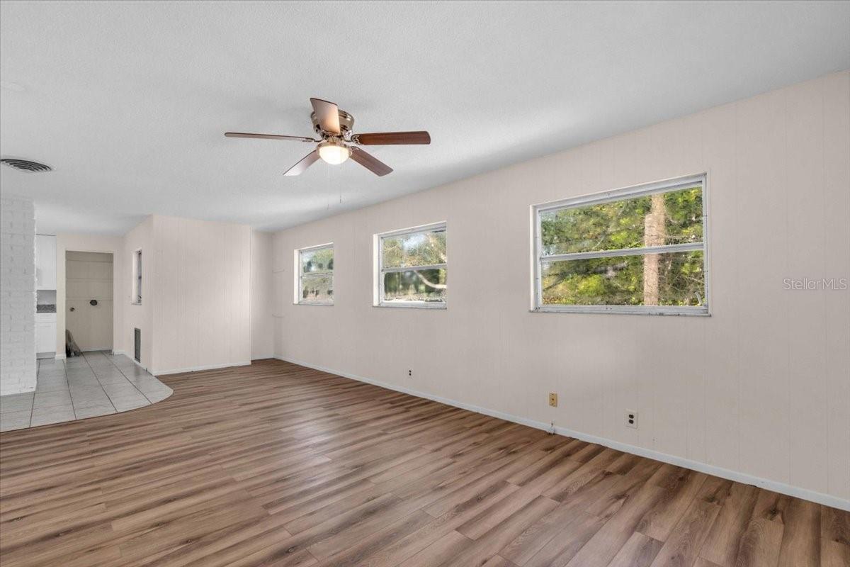 5136 68TH ST N, ST PETERSBURG, FL, 33709