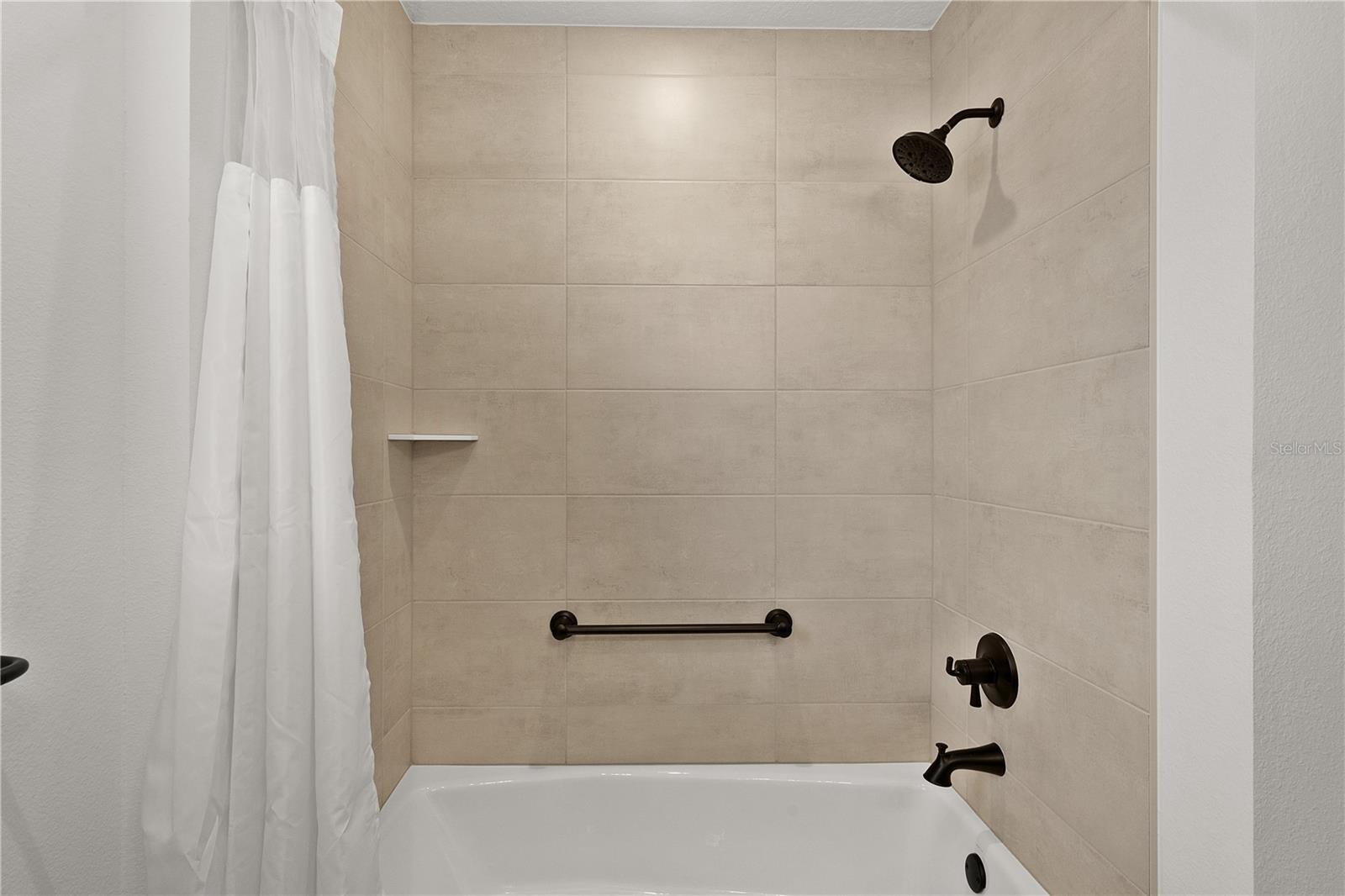 6991 SUGAR CREEK PATH, THE VILLAGES, FL, 34762