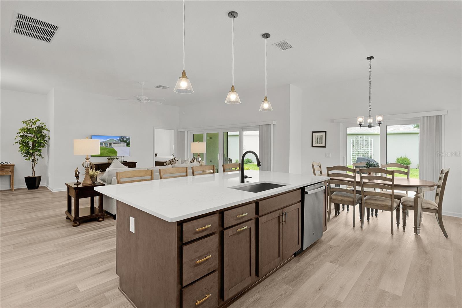 6991 SUGAR CREEK PATH, THE VILLAGES, FL, 34762