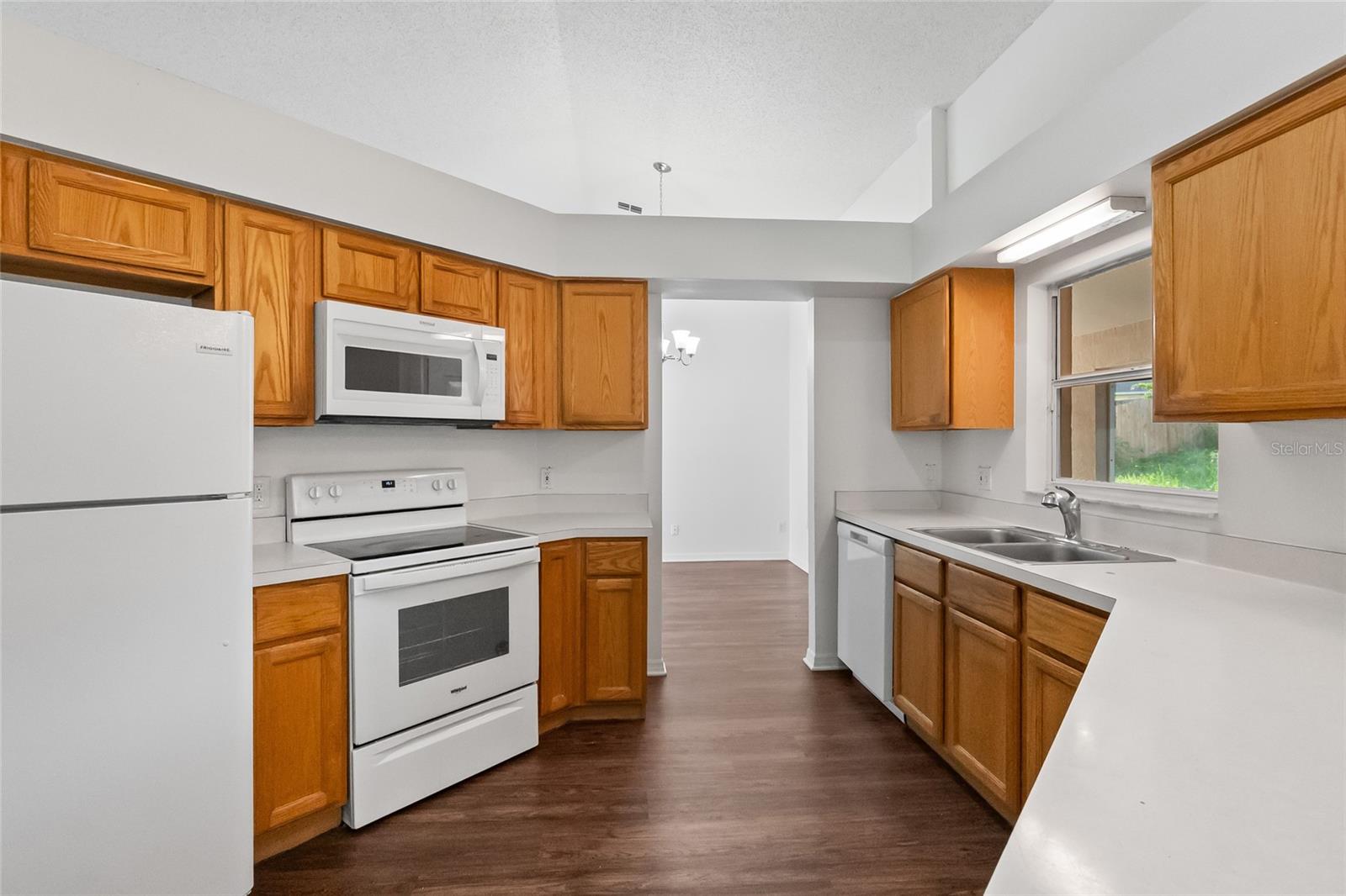 294 LAKE DOE BLVD, APOPKA, FL, 32703