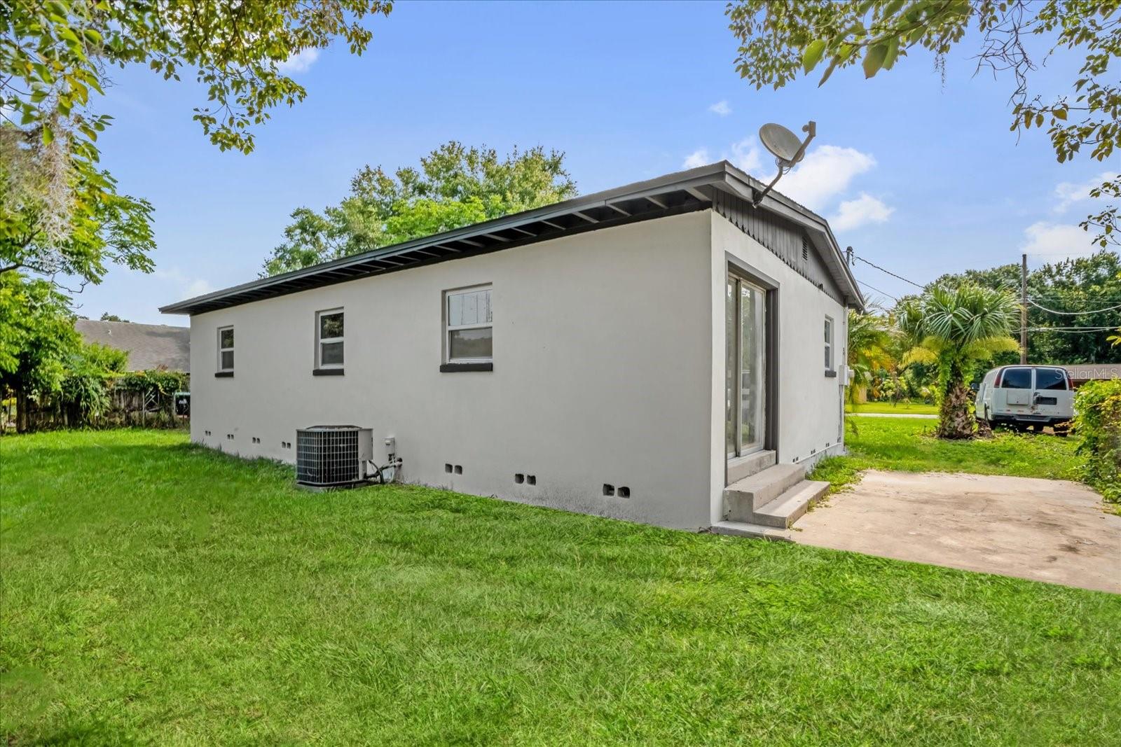 906 KENSINGTON DR, ORLANDO, FL, 32808