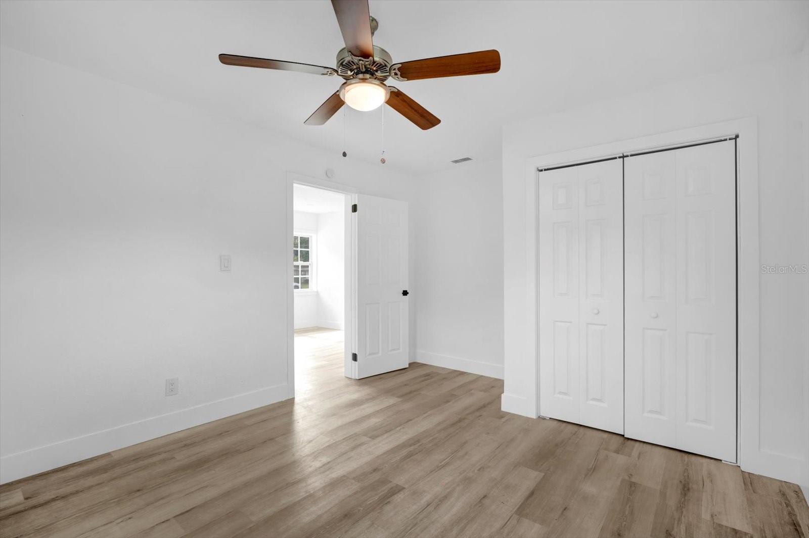 906 KENSINGTON DR, ORLANDO, FL, 32808