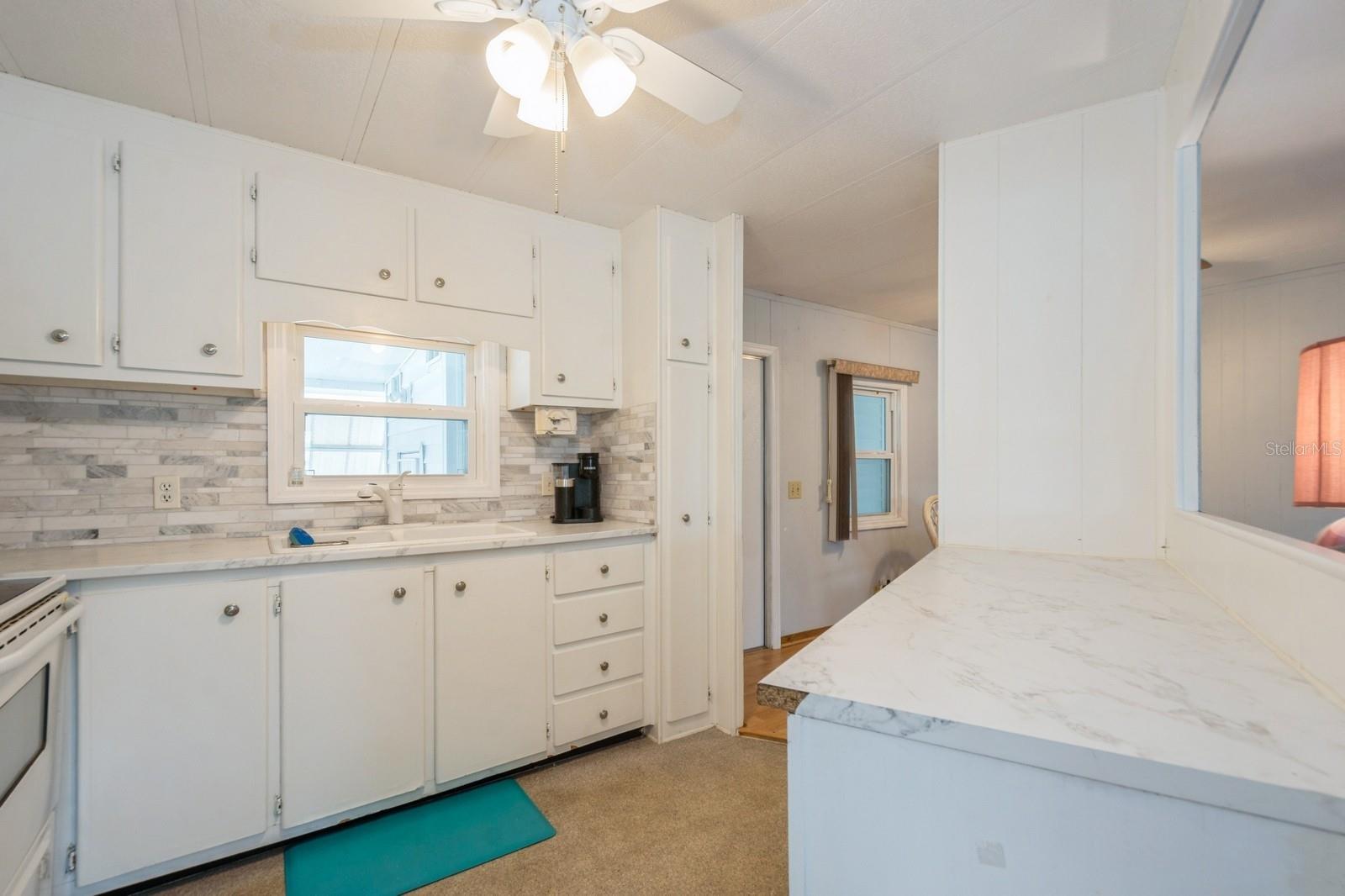 10213 S LAKE DR #169, LARGO, FL, 33773