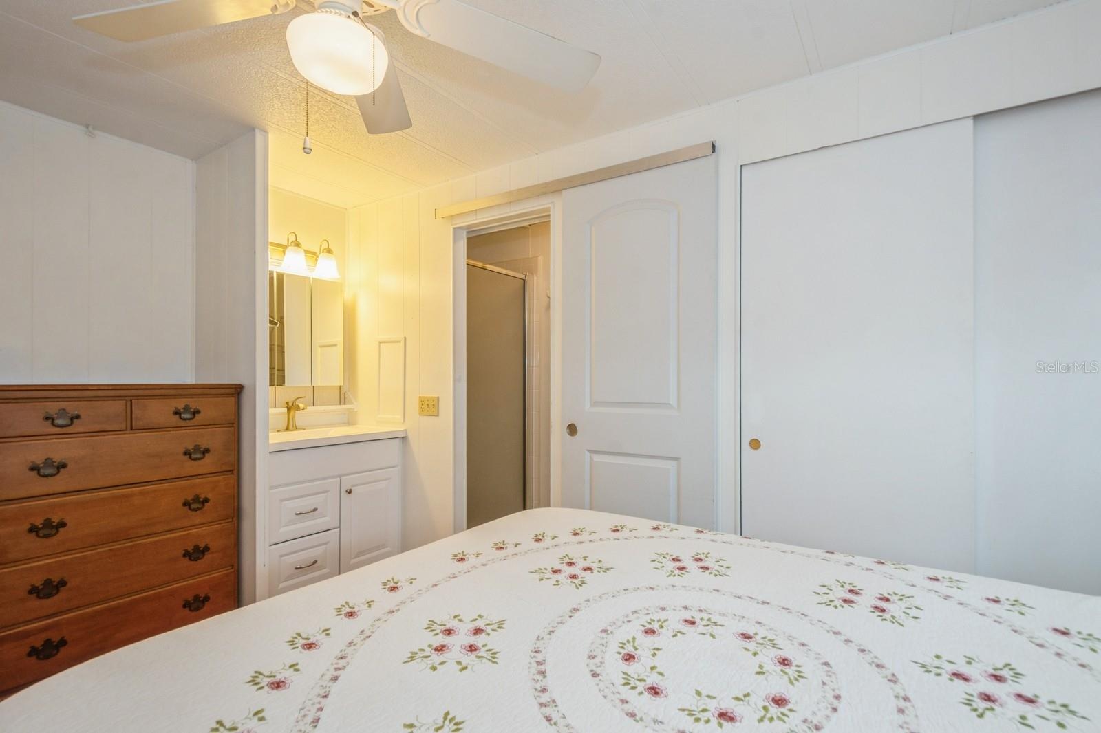 10213 S LAKE DR #169, LARGO, FL, 33773