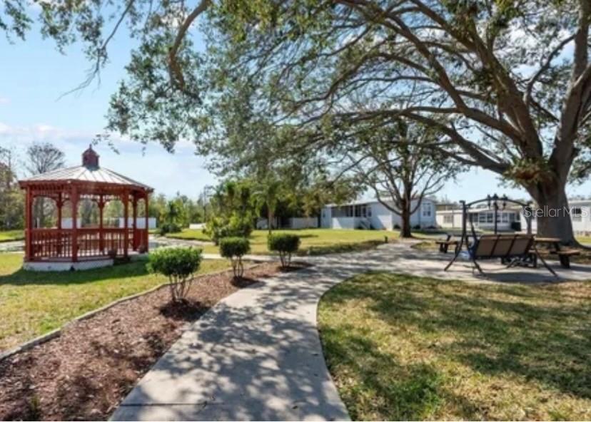 10213 S LAKE DR #169, LARGO, FL, 33773