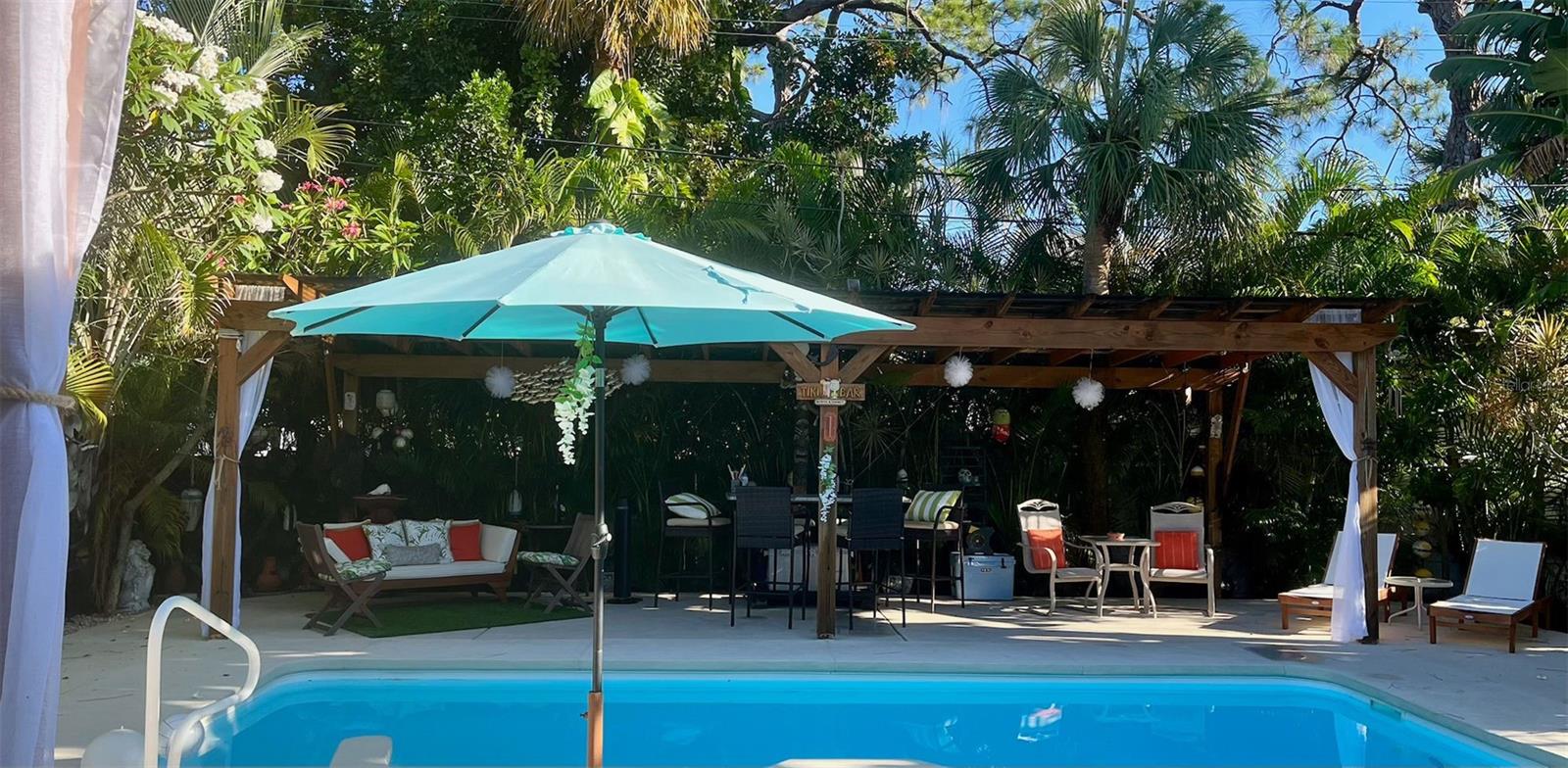 1835 MICHIGAN AVE NE, ST PETERSBURG, FL, 33703