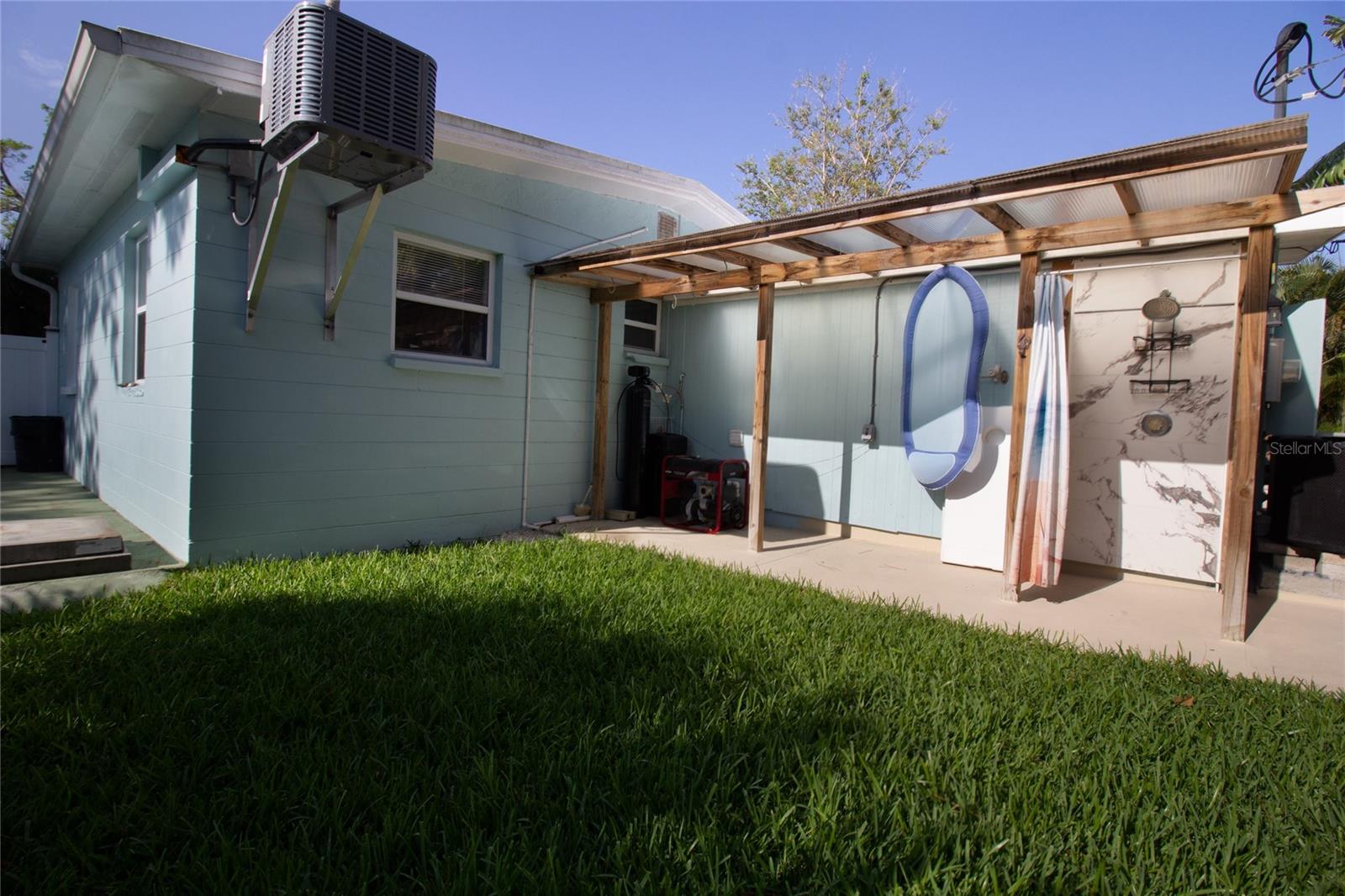 1835 MICHIGAN AVE NE, ST PETERSBURG, FL, 33703