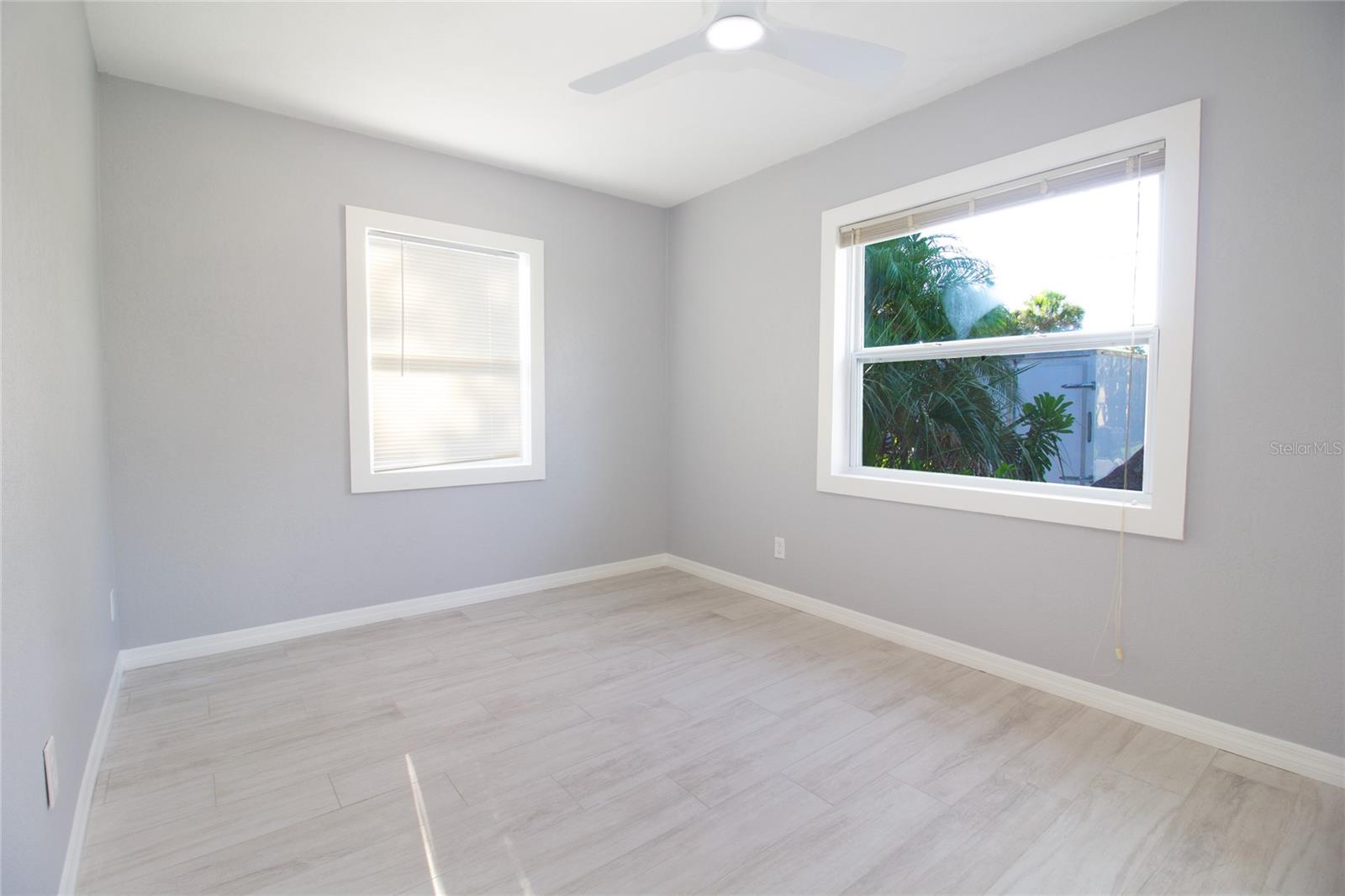 1835 MICHIGAN AVE NE, ST PETERSBURG, FL, 33703