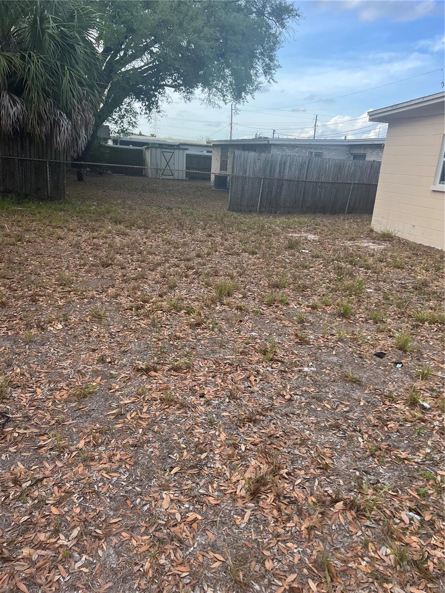 8507 GRAPEFRUIT AVE, TAMPA, FL, 33619