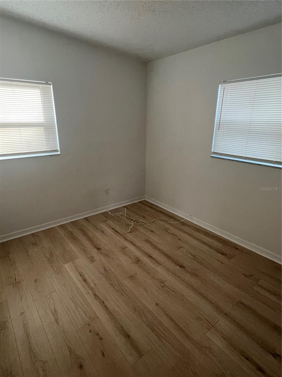 8507 GRAPEFRUIT AVE, TAMPA, FL, 33619