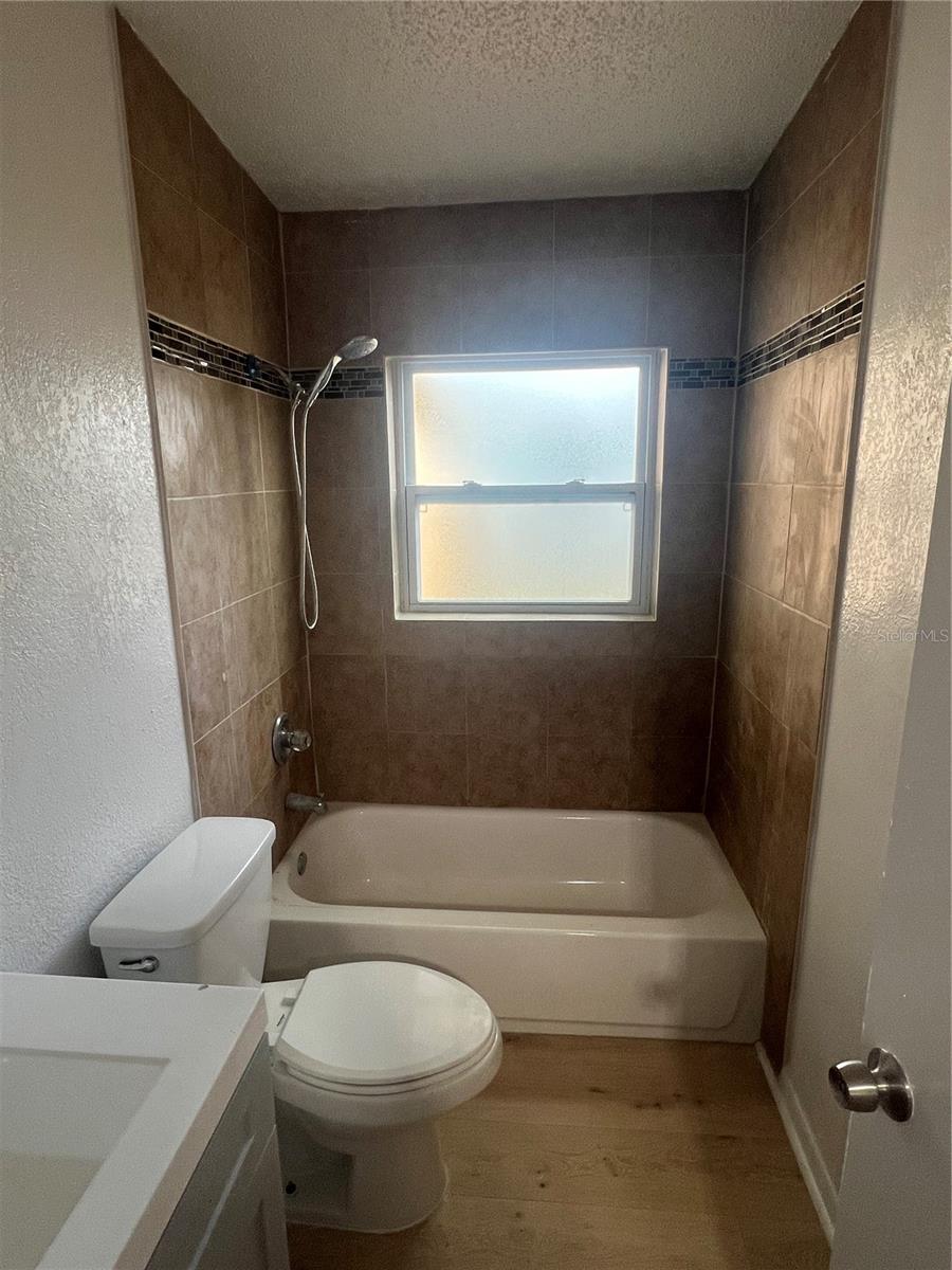 8507 GRAPEFRUIT AVE, TAMPA, FL, 33619