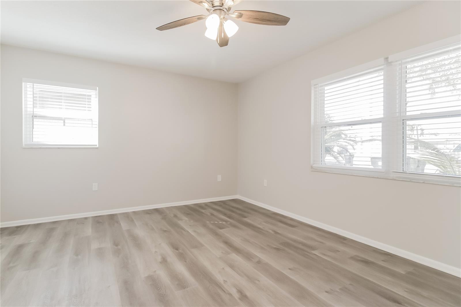 6621 VOLTAIRE DR, ORLANDO, FL, 32809