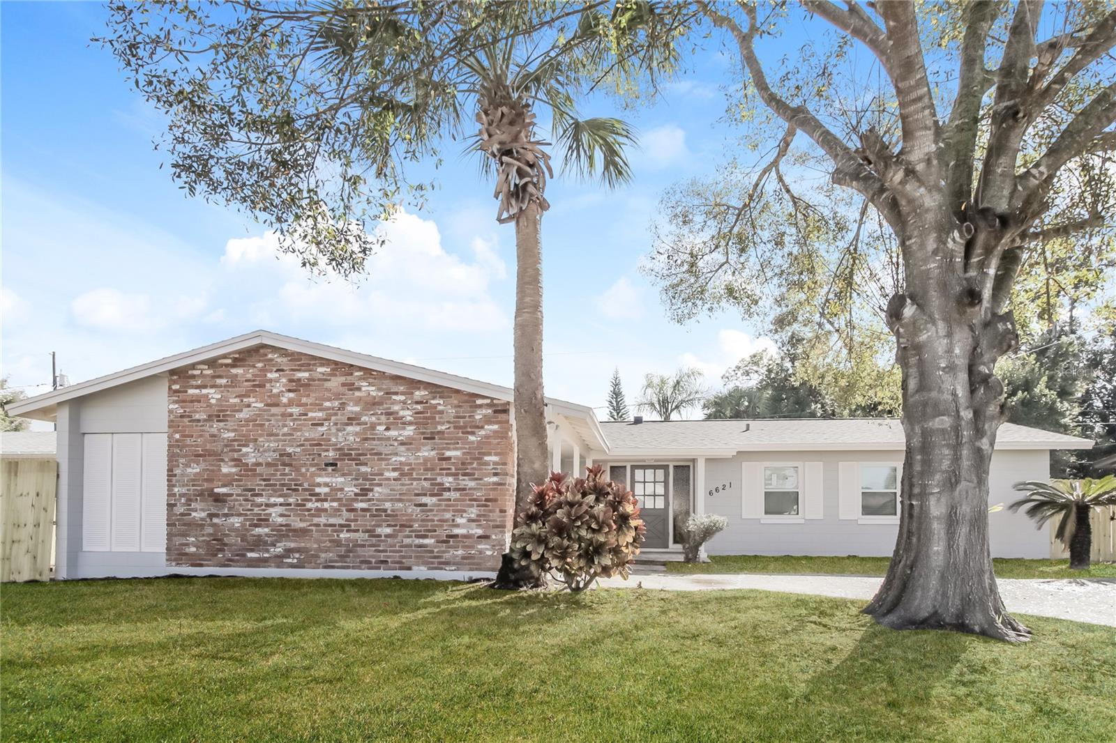 6621 VOLTAIRE DR, ORLANDO, FL, 32809