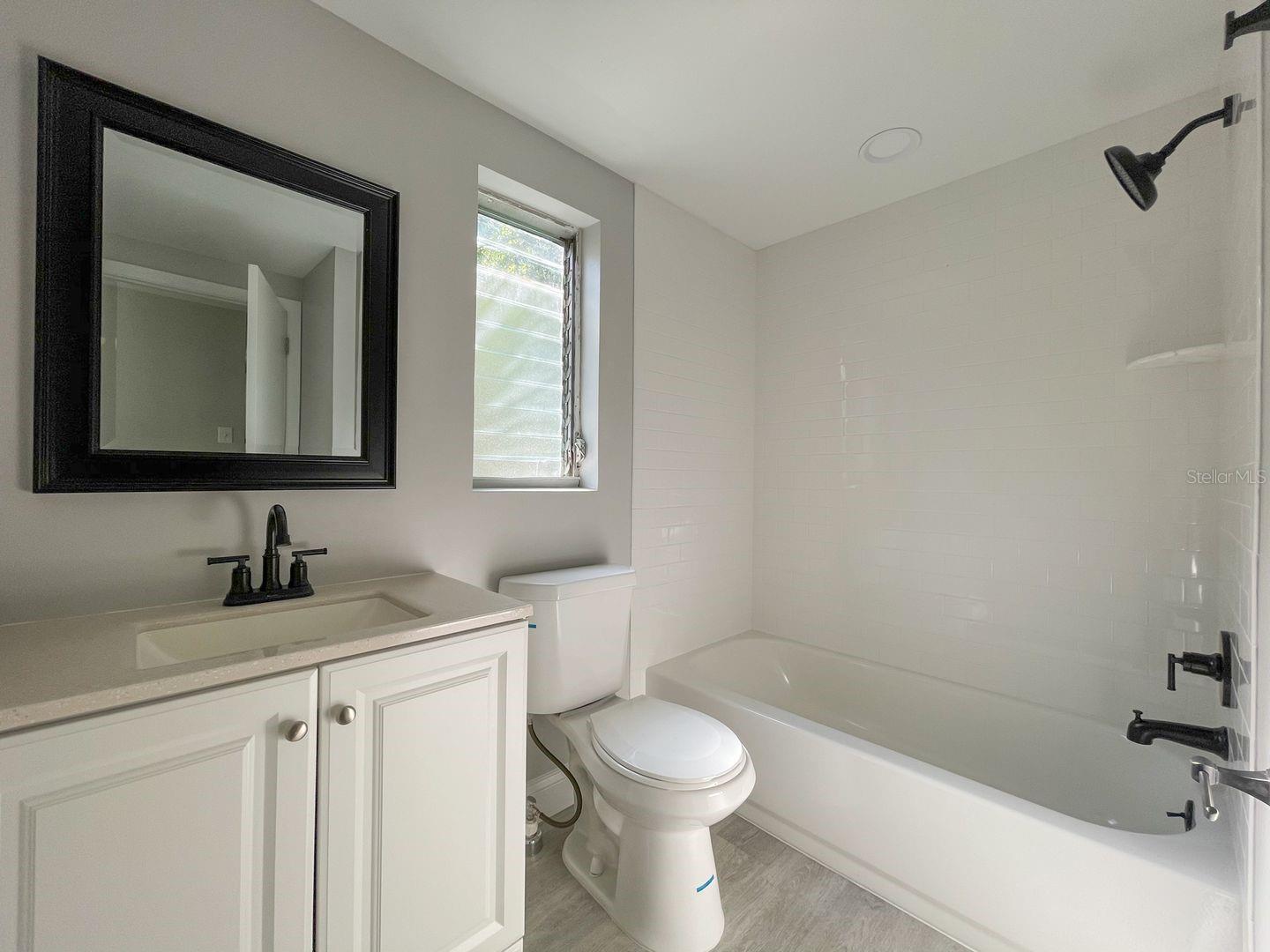 2704 E COLUMBUS DR #A, TAMPA, FL, 33605