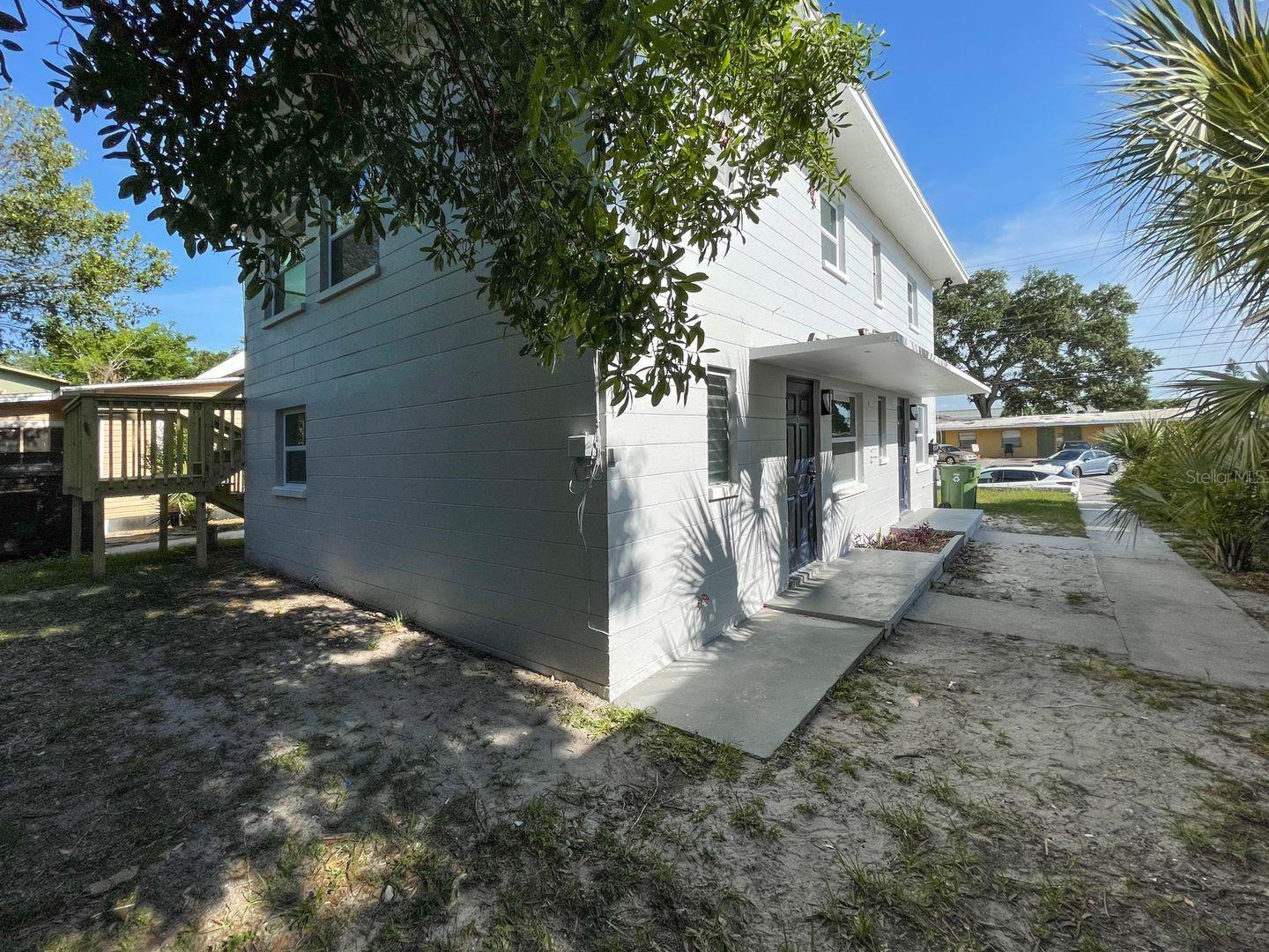 2704 E COLUMBUS DR #A, TAMPA, FL, 33605