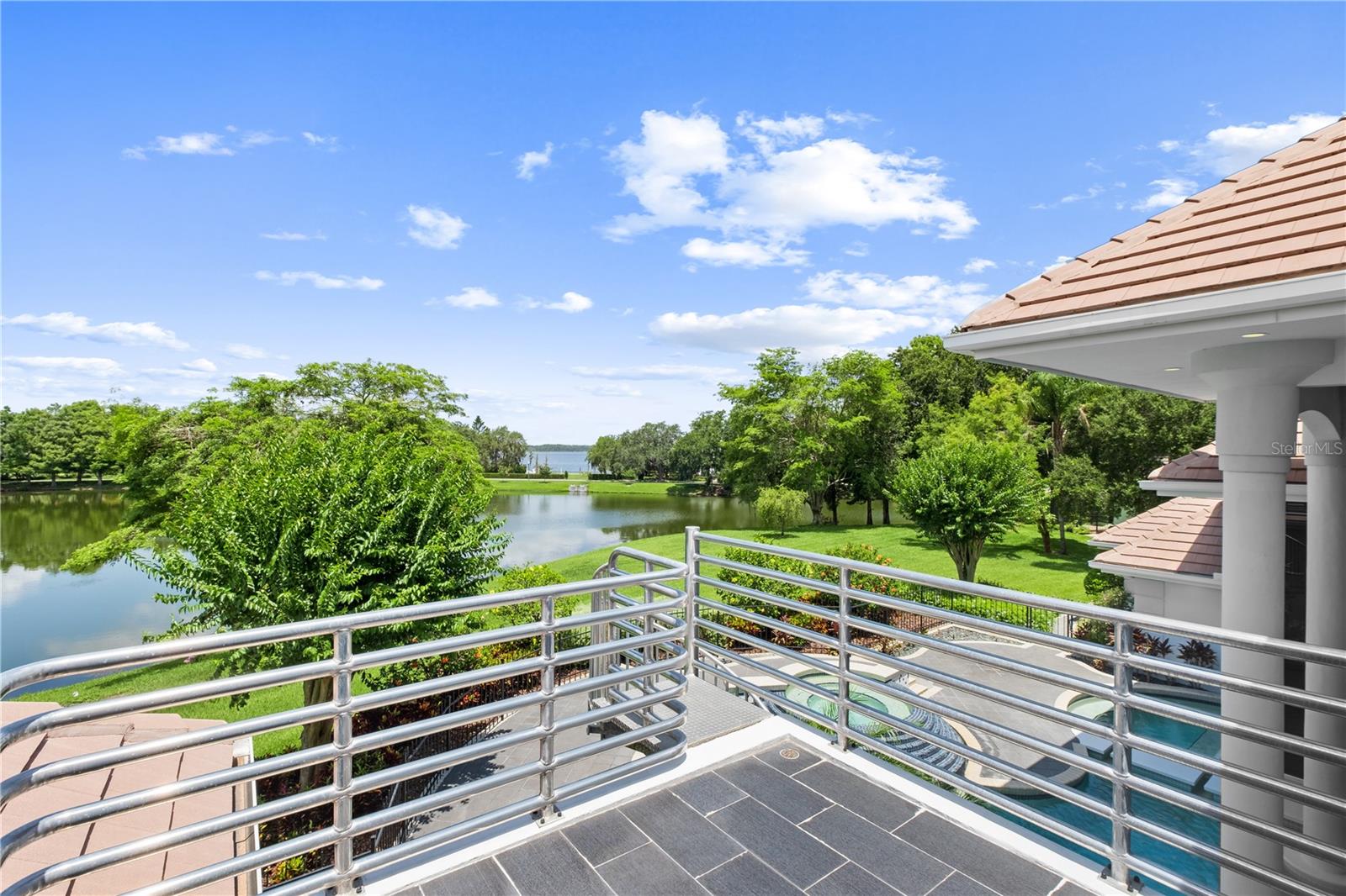 O6315245 Property Photo