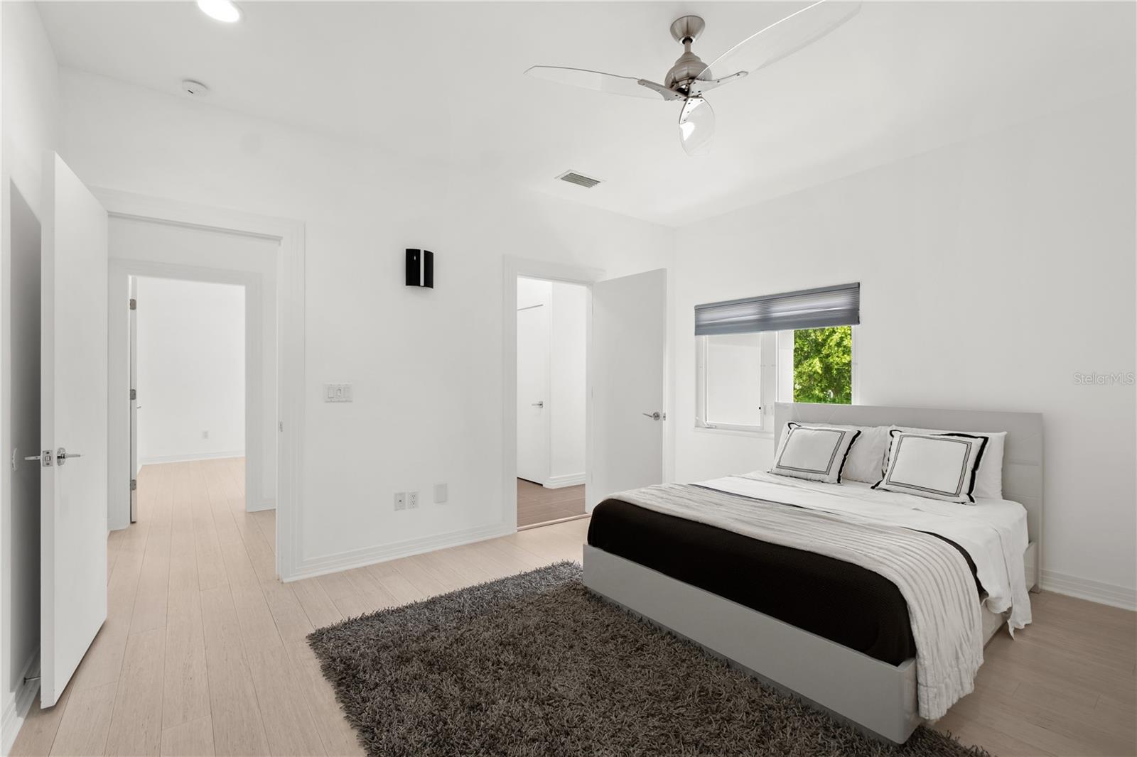 O6315245 Property Photo