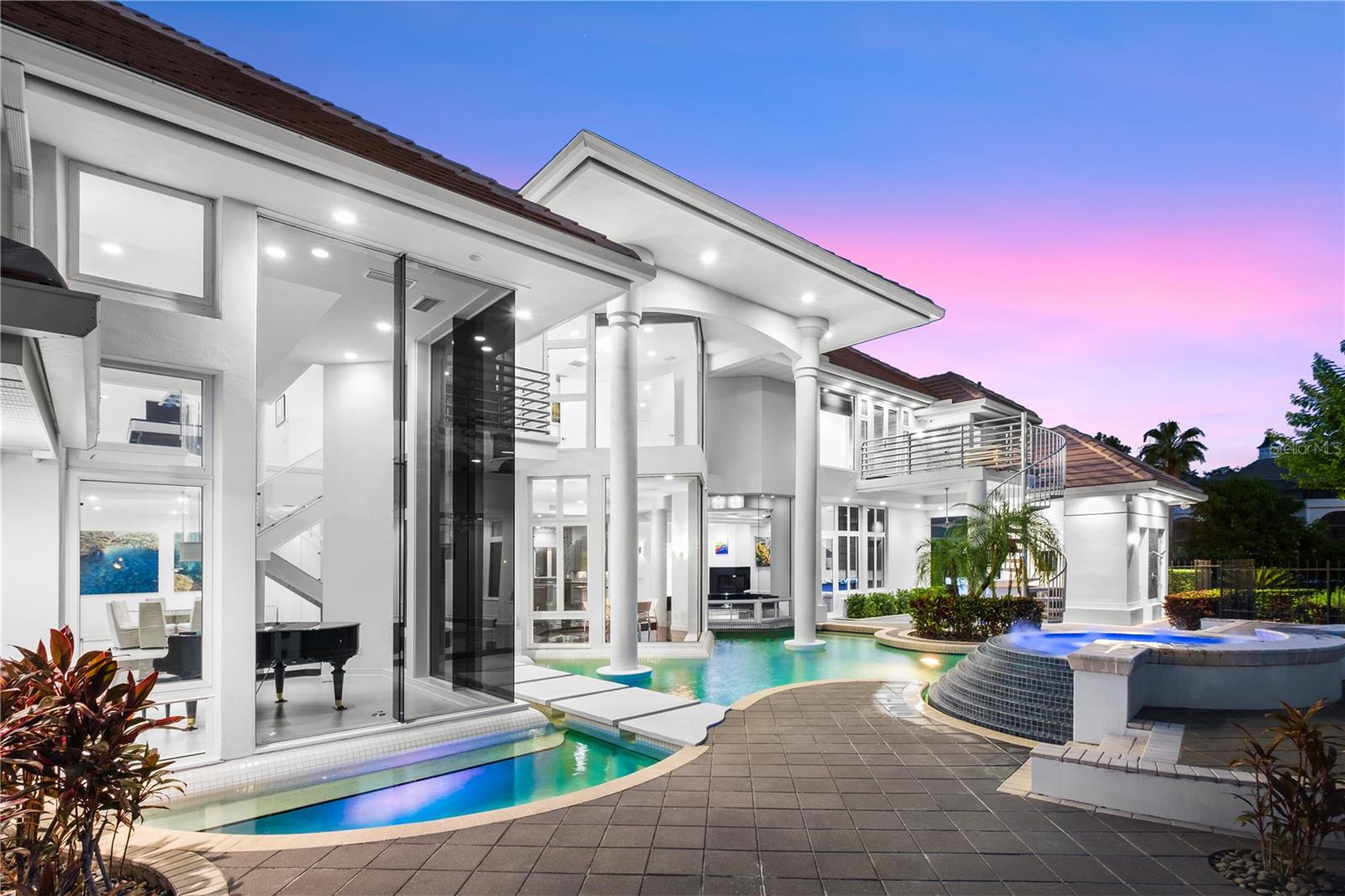 O6315245 Property Photo