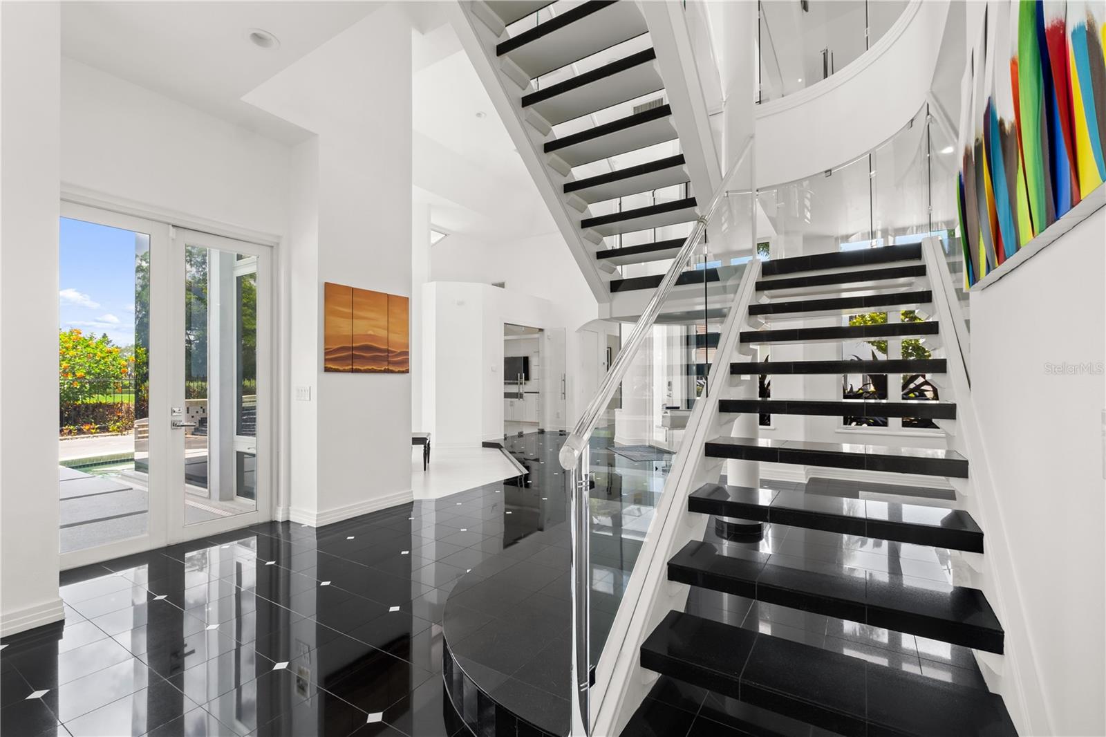 O6315245 Property Photo