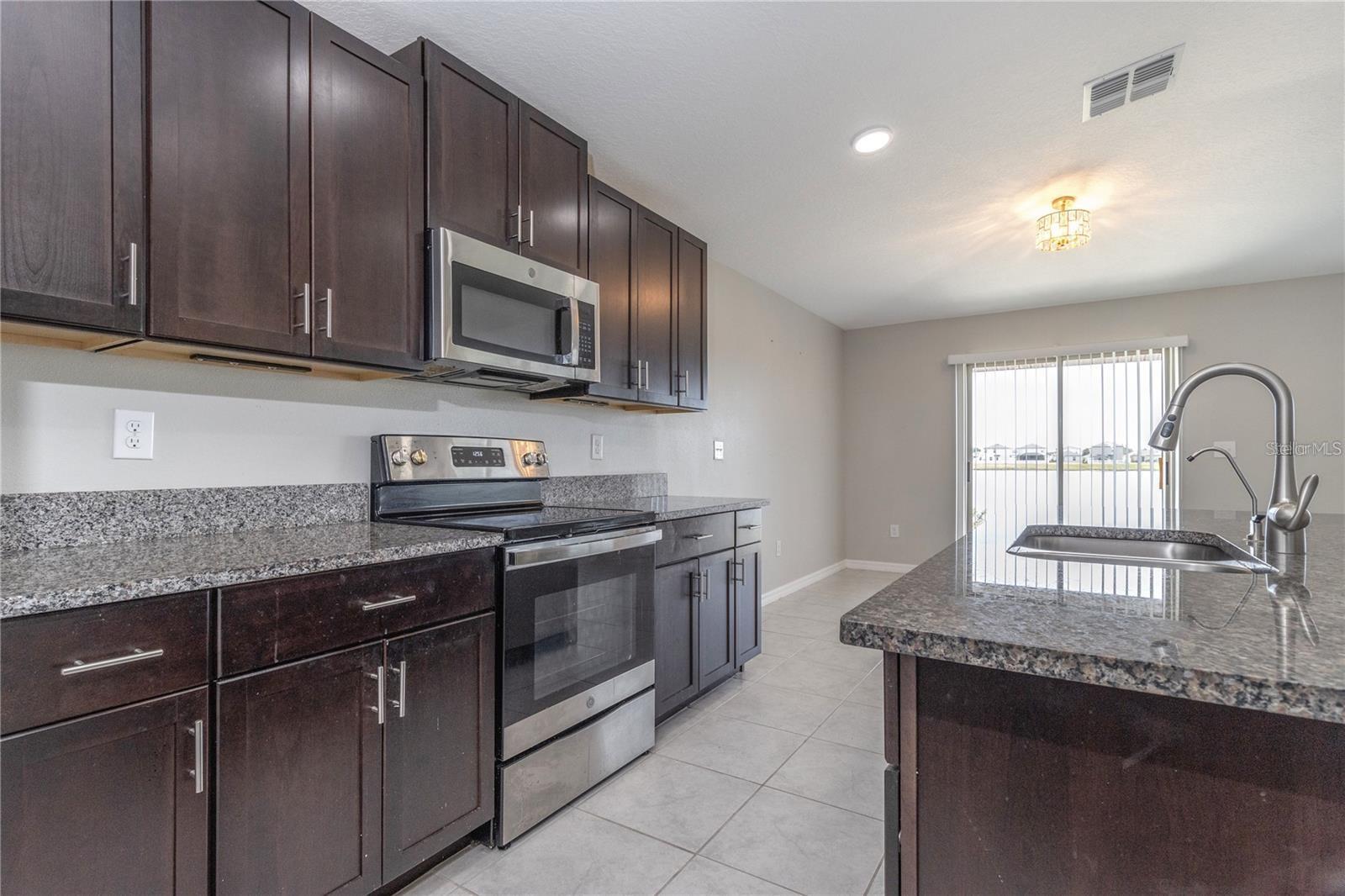 1020 ANCHOR BEND DR, RUSKIN, FL, 33570