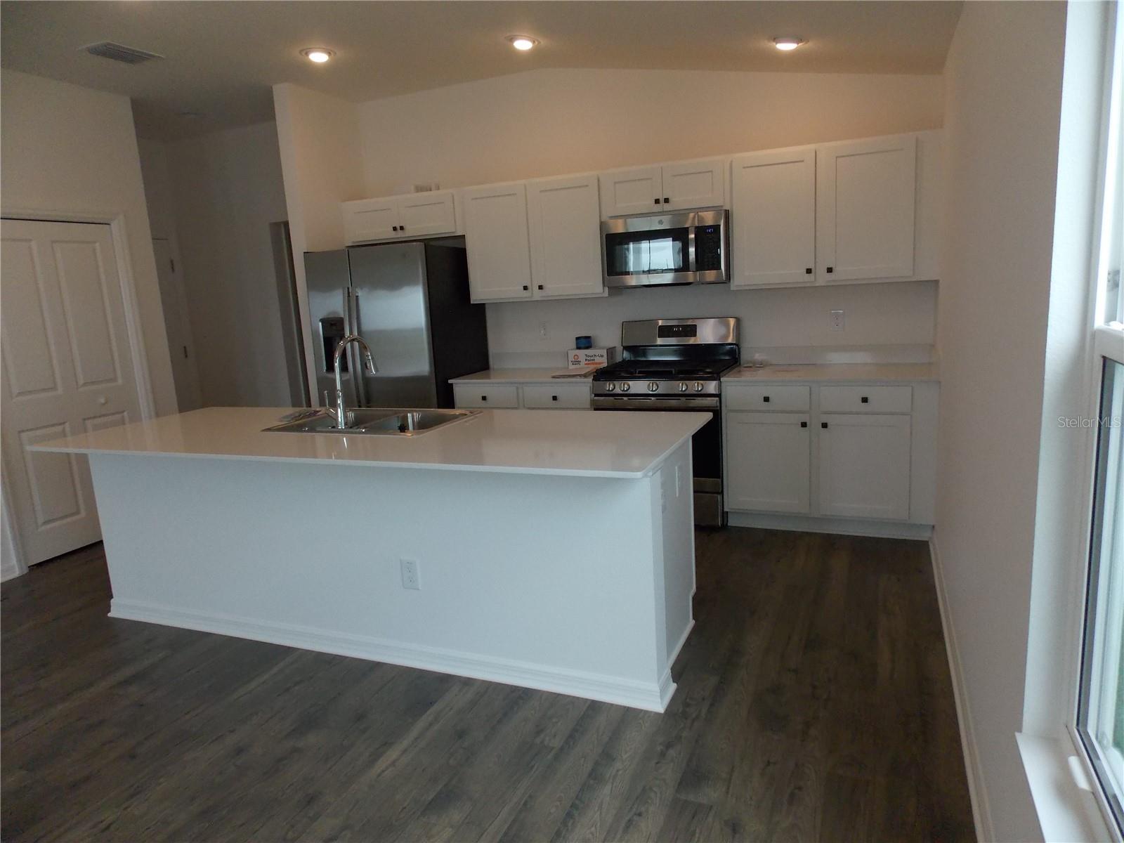 2224 MANSELL PATH, MIDDLETON, FL, 34762