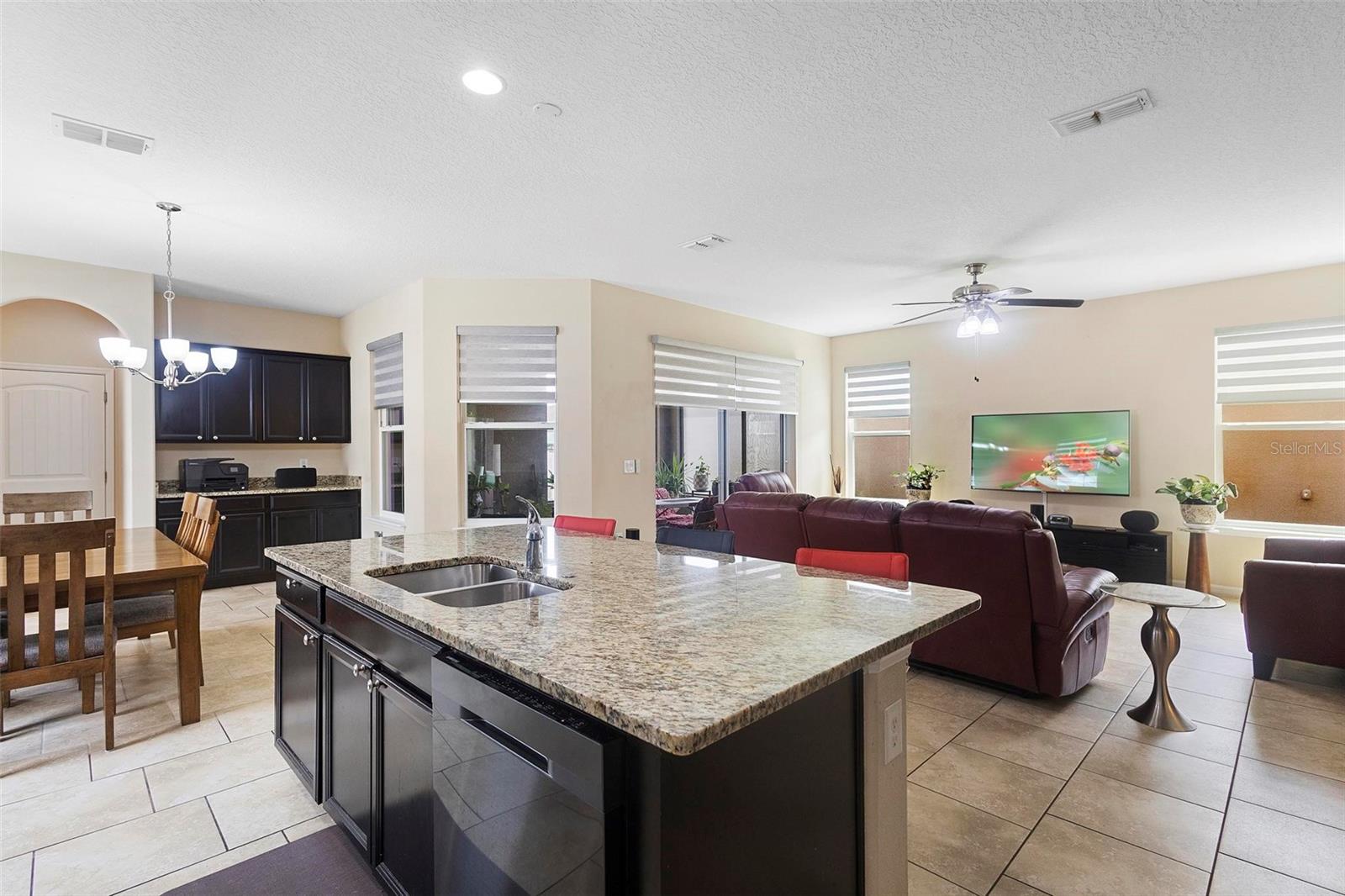 2136 J LAWSON BLVD, ORLANDO, FL, 32824