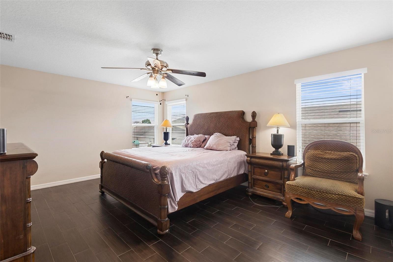 2136 J LAWSON BLVD, ORLANDO, FL, 32824