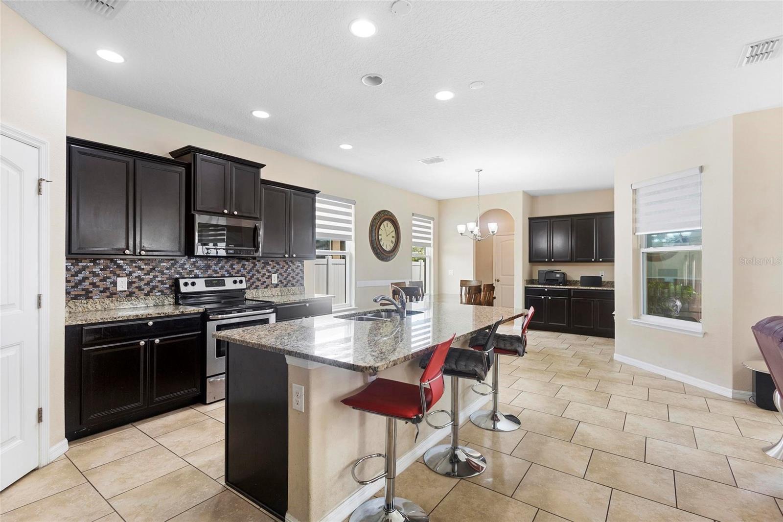 2136 J LAWSON BLVD, ORLANDO, FL, 32824