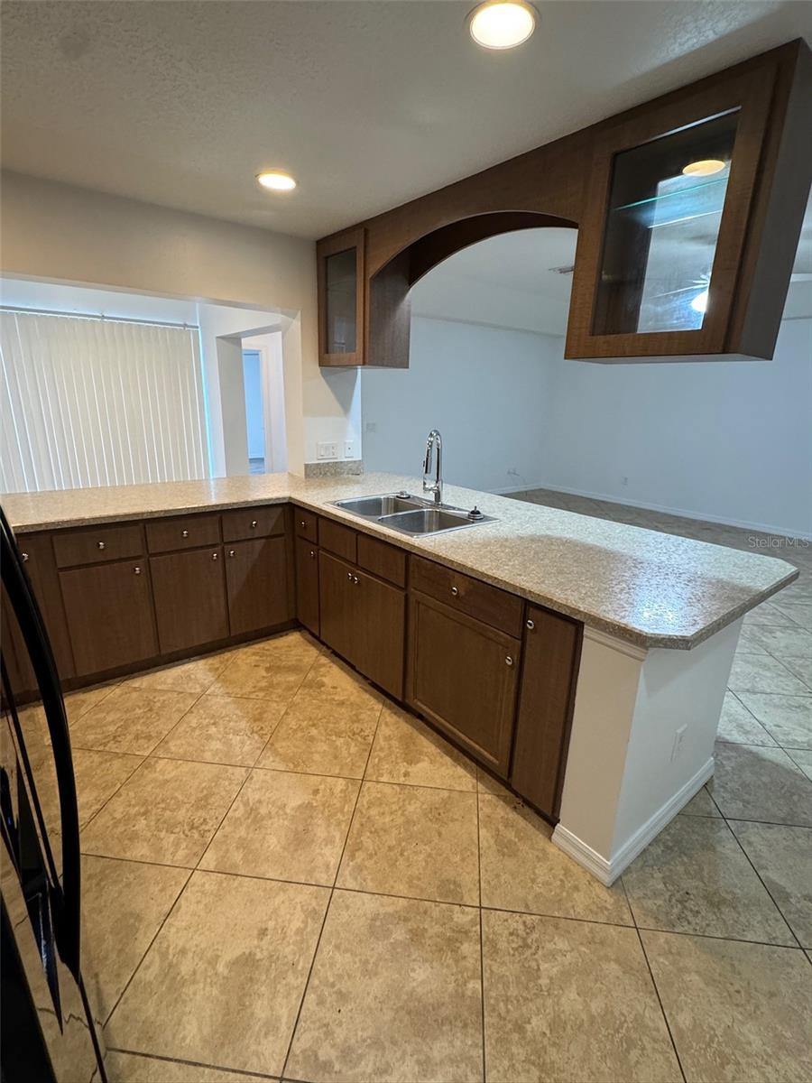 2963-2963 WALNUT CT, LEESBURG, FL, 34748