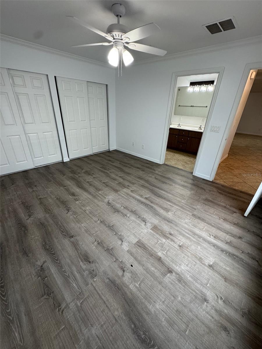 2963-2963 WALNUT CT, LEESBURG, FL, 34748