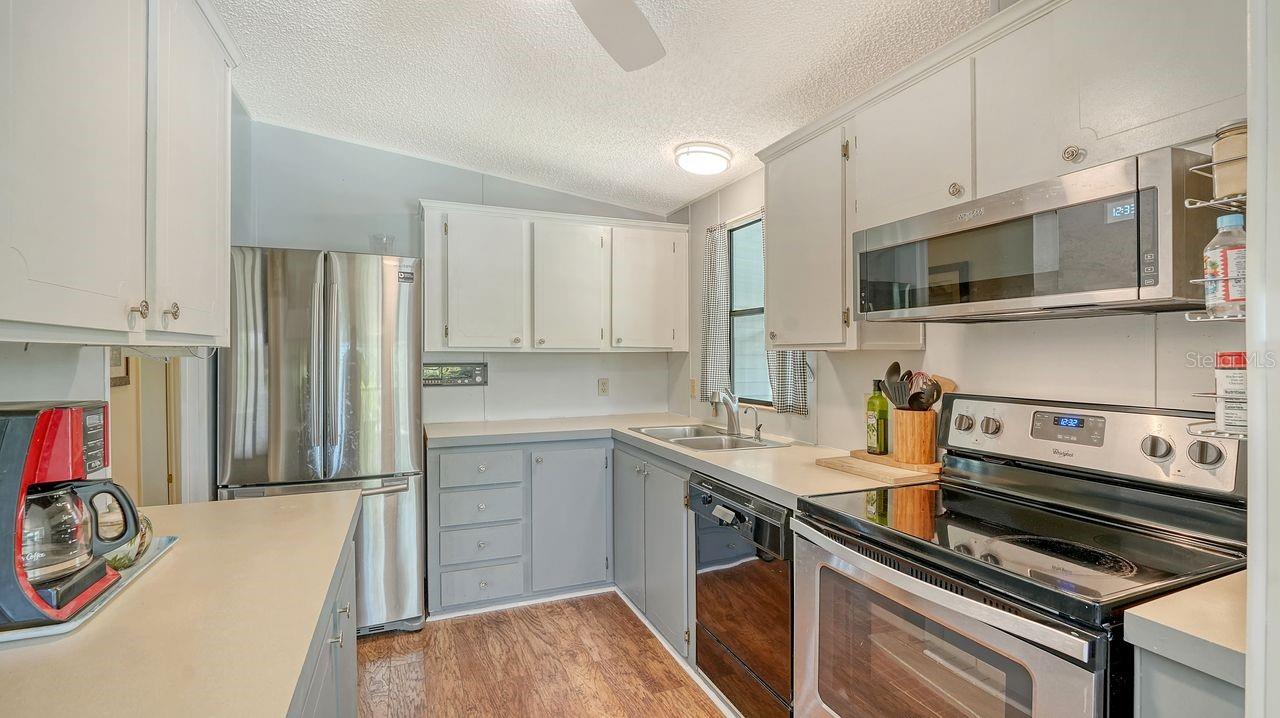 763 LAKESIDE DR, NORTH PORT, FL, 34287