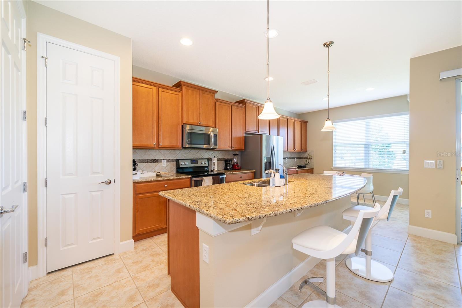 11918 AUTUMN FERN LN, ORLANDO, FL, 32827