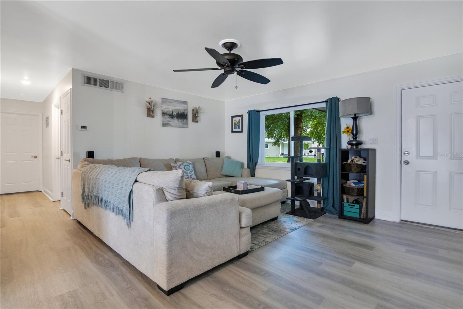 2 S LAVON AVE, KISSIMMEE, FL, 34741