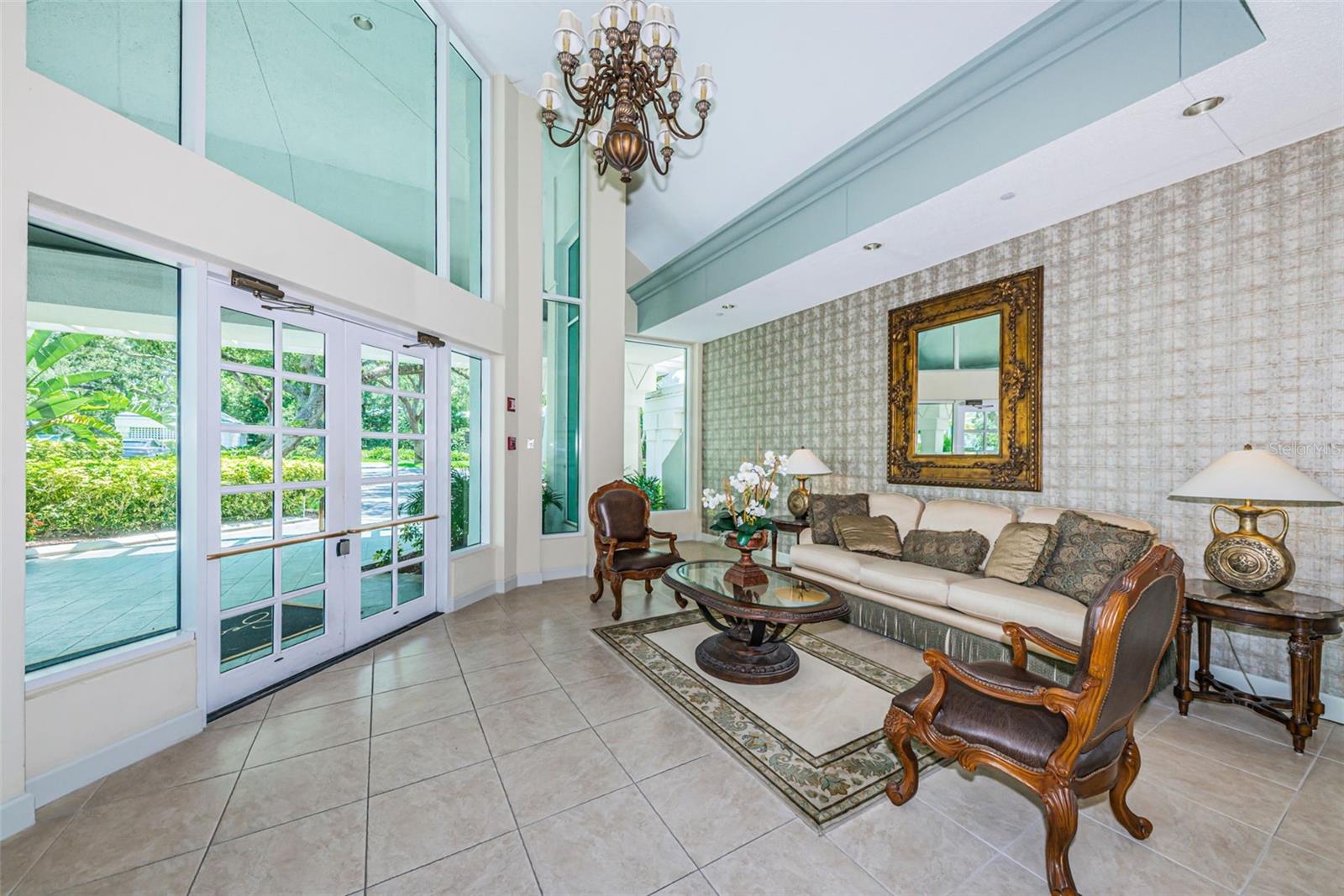 1 SEASIDE LN #302, BELLEAIR, FL, 33756