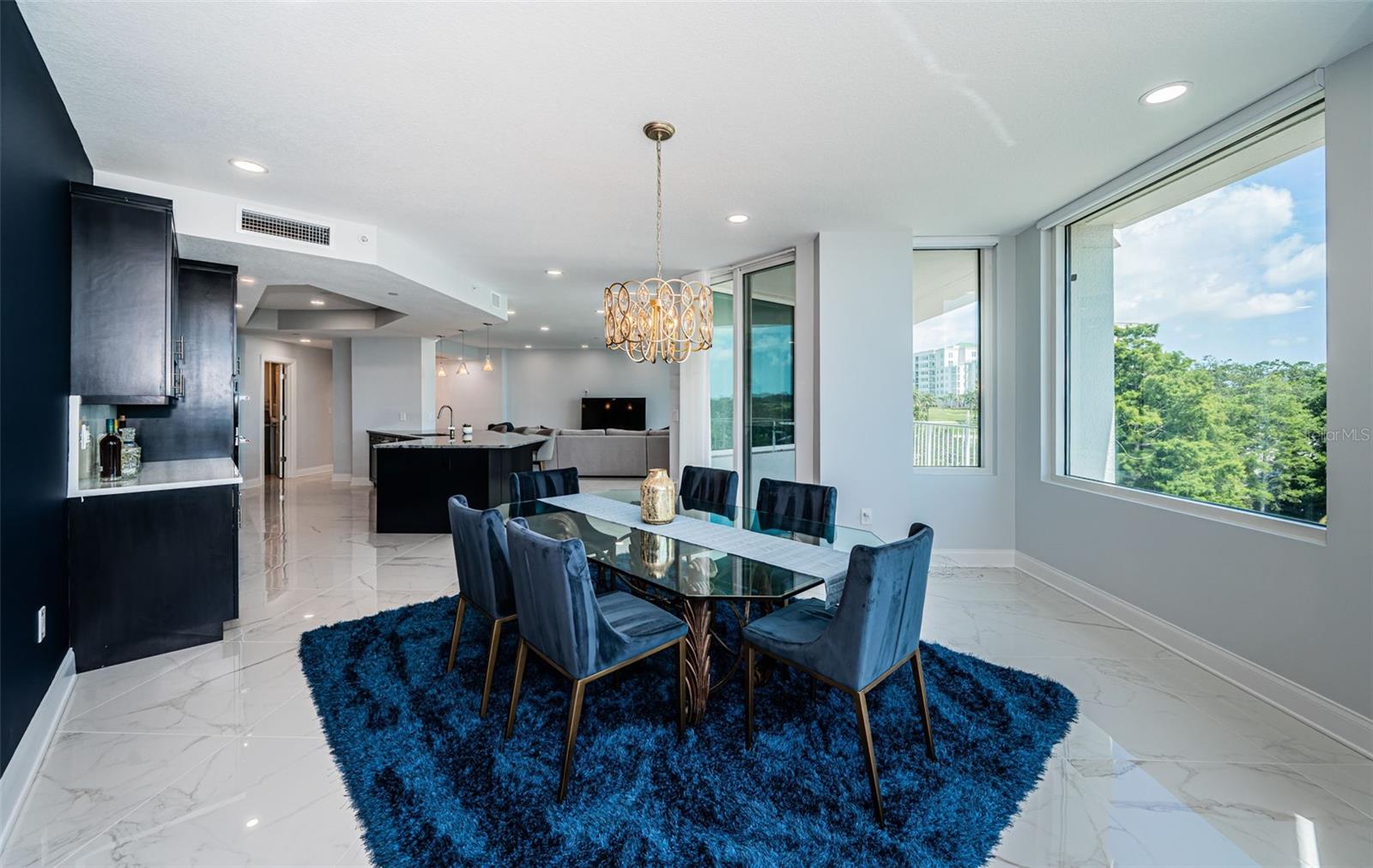 1 SEASIDE LN #302, BELLEAIR, FL, 33756