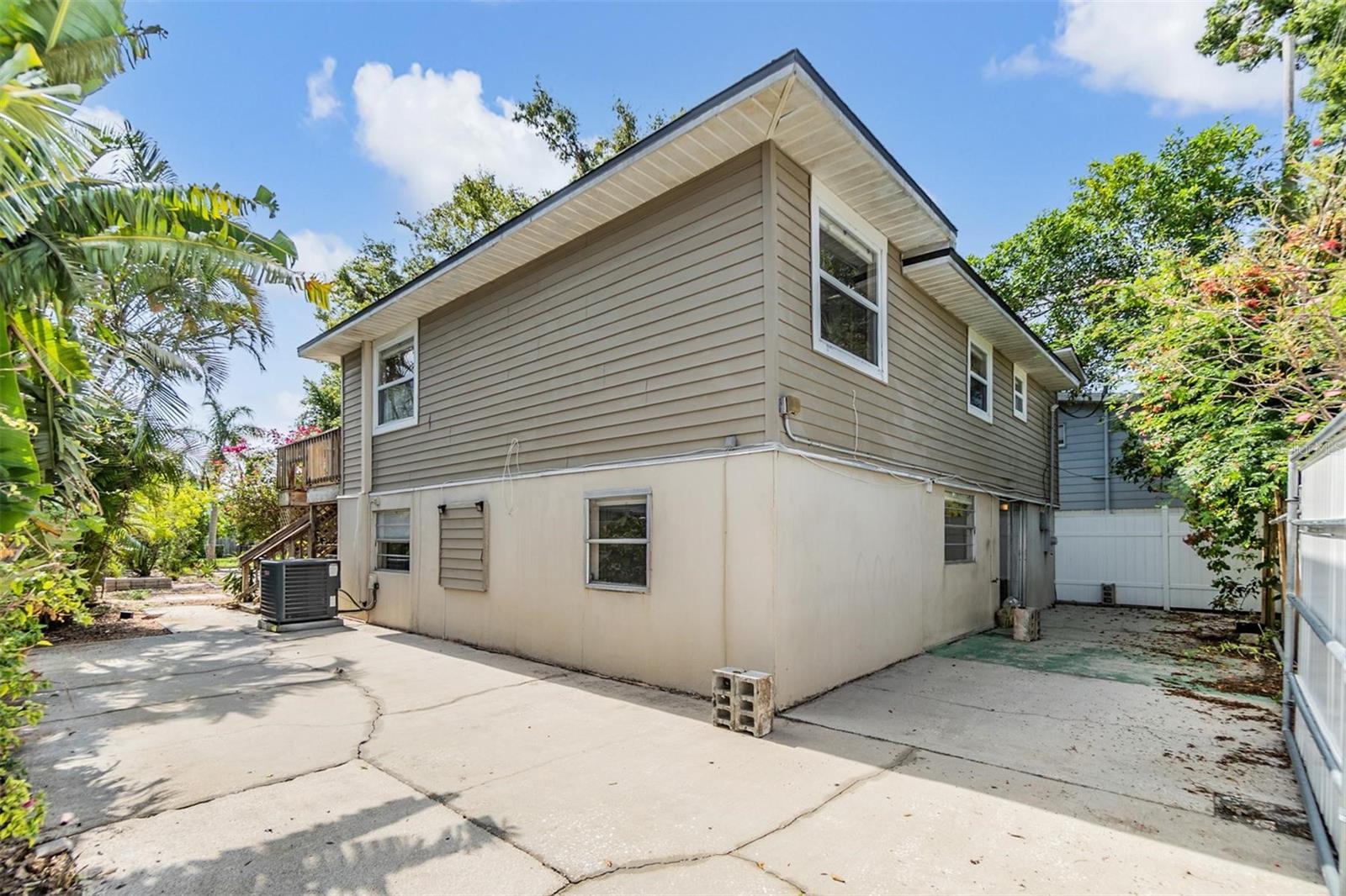 3320 JACKSON ST N, ST PETERSBURG, FL, 33704