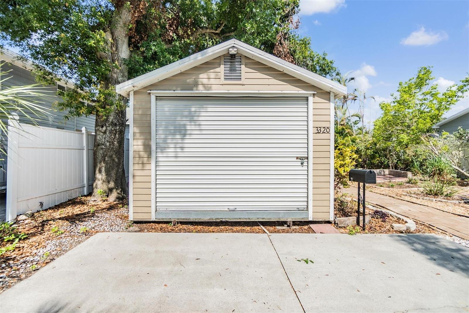 3320 JACKSON ST N, ST PETERSBURG, FL, 33704